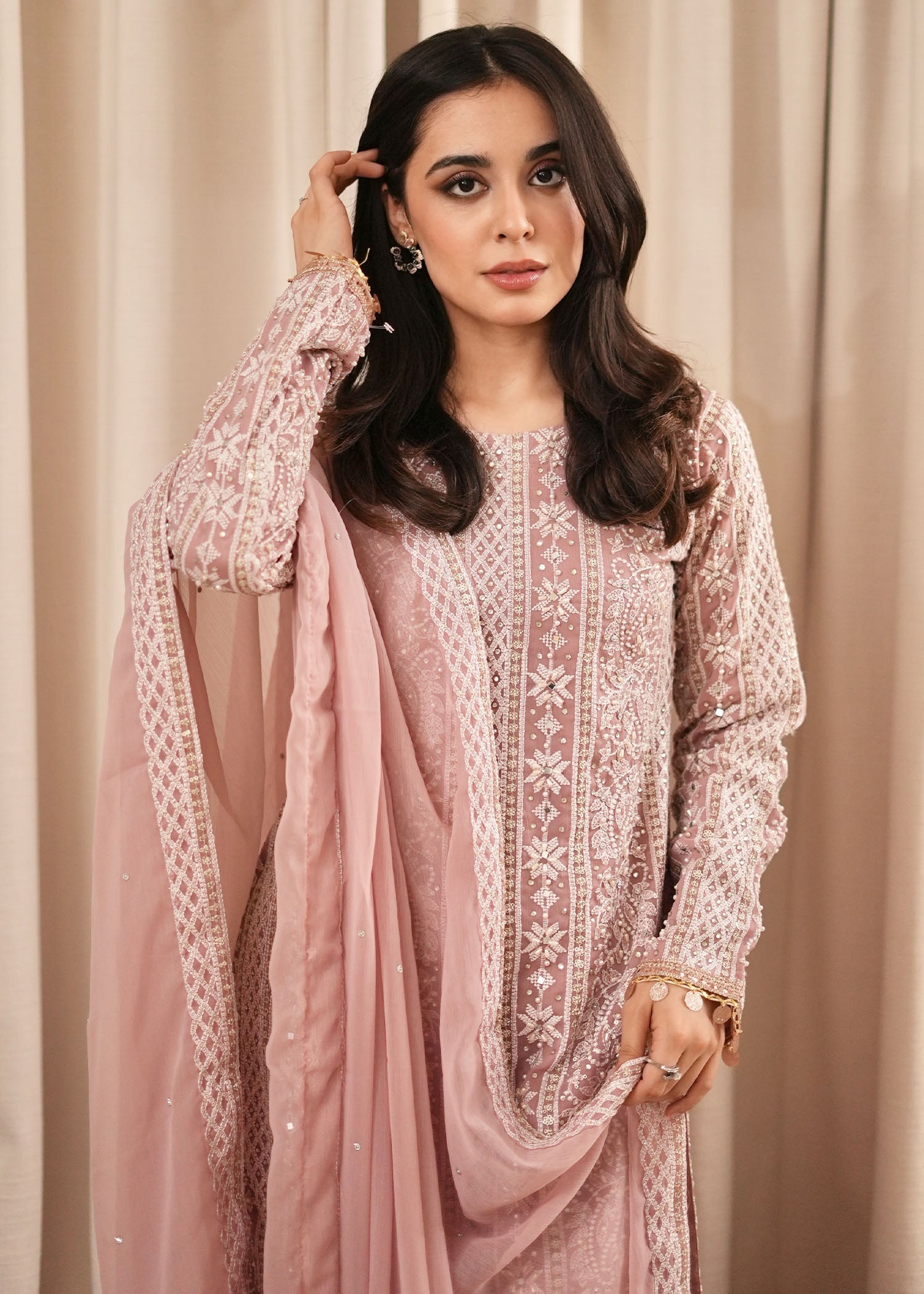 HASEENS-OFFICIAL-VEENA