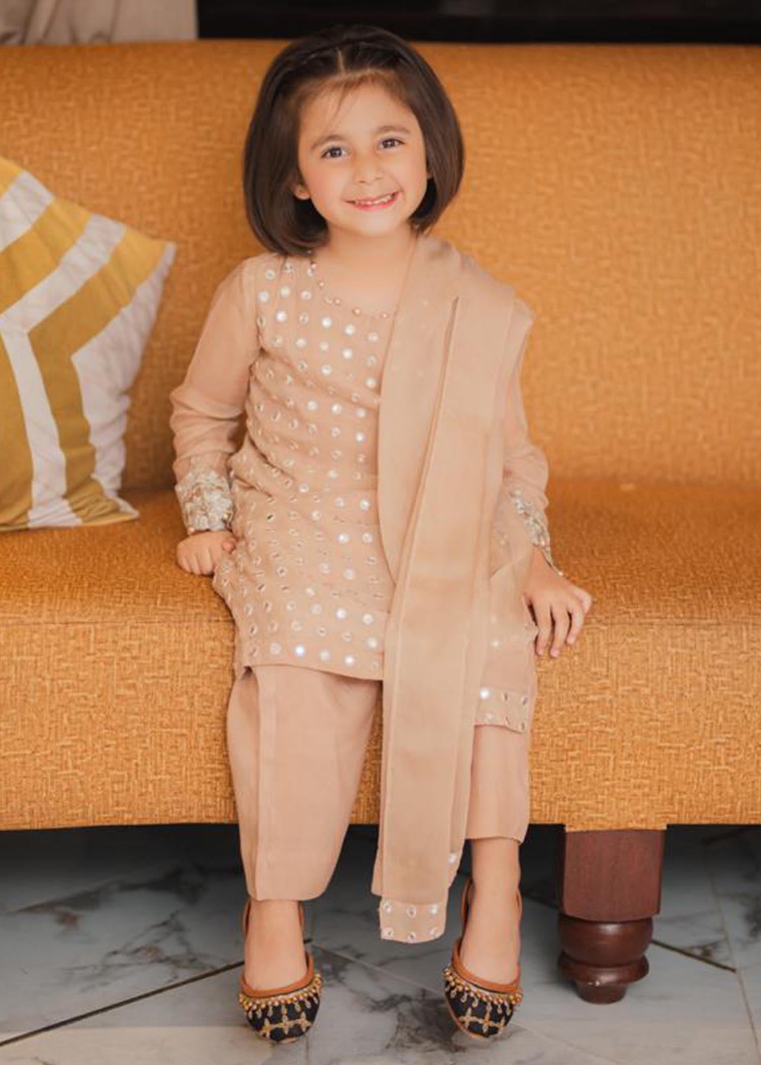 Rang-e-Haya Salina Kids