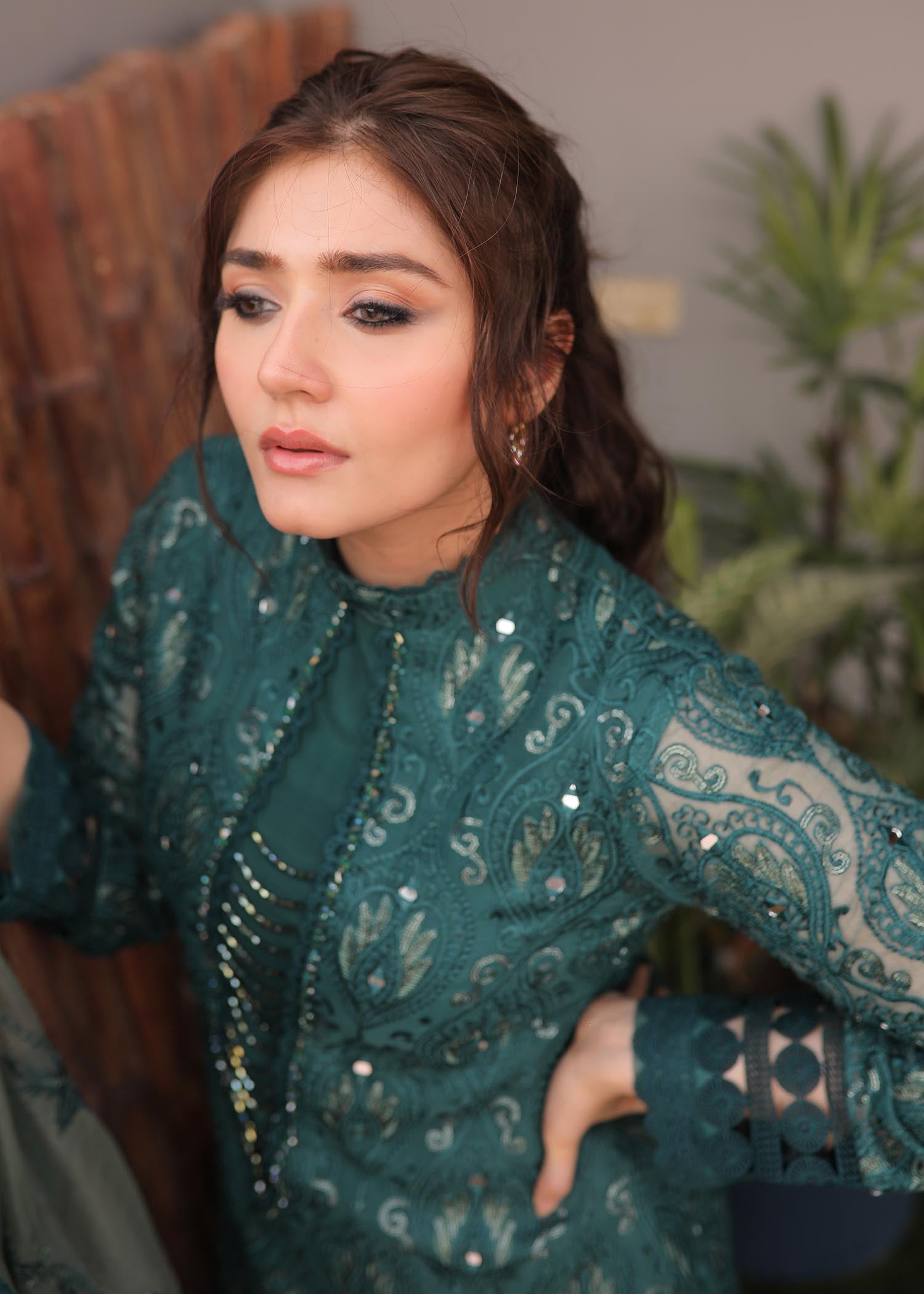 Rang-e-Haya Gulnaaz