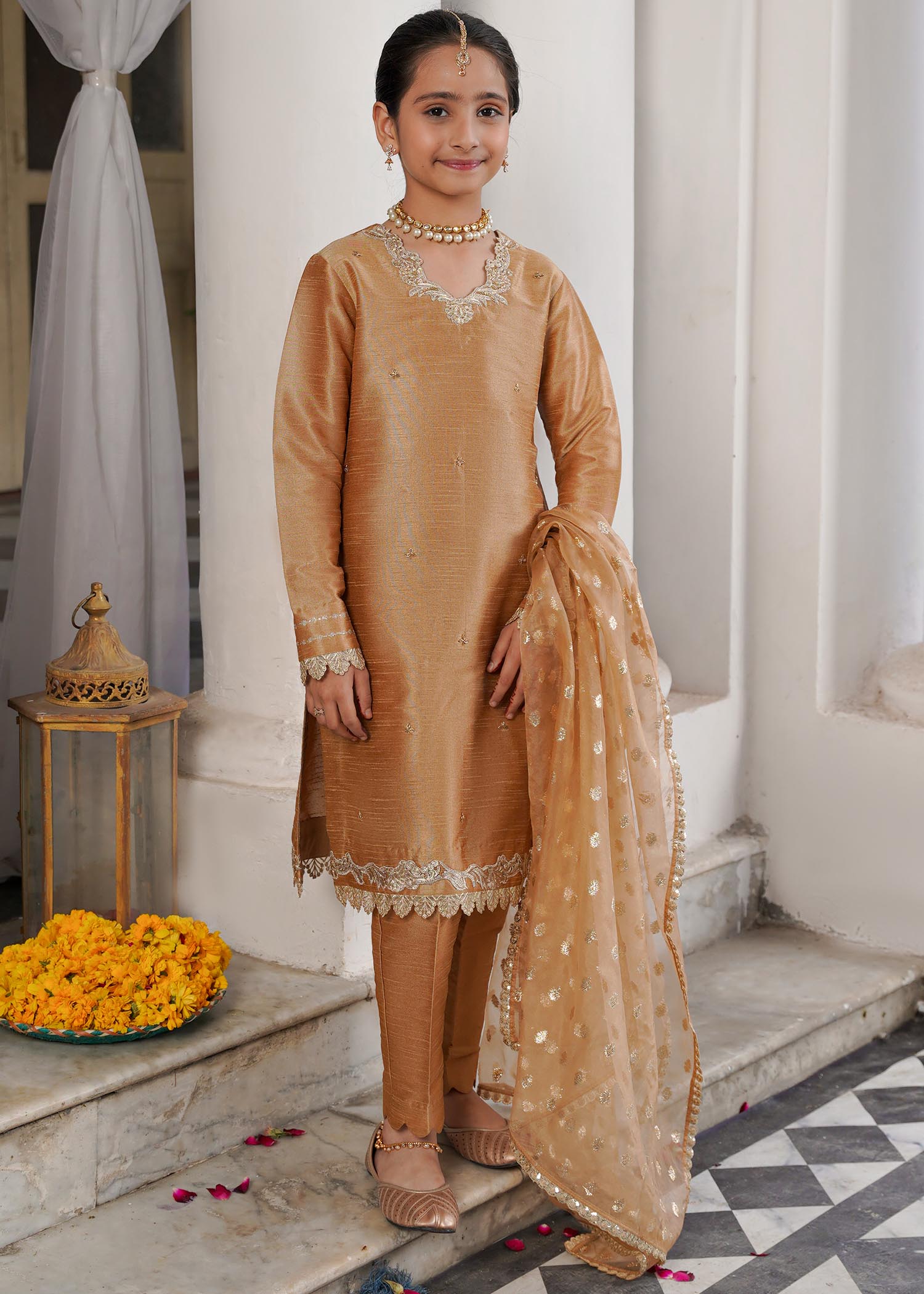 Rang-e-Haya Sandali gold kids