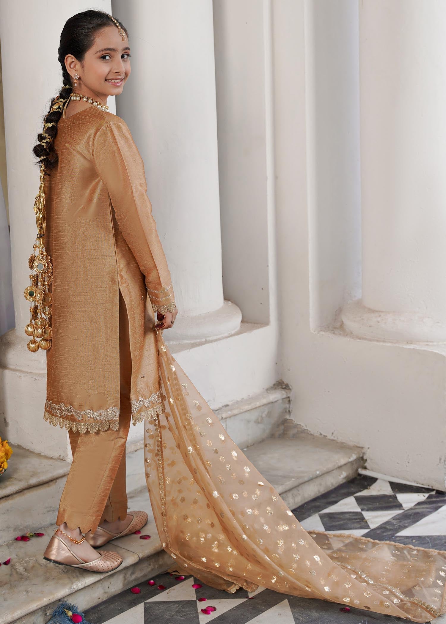 Rang-e-Haya Sandali gold kids