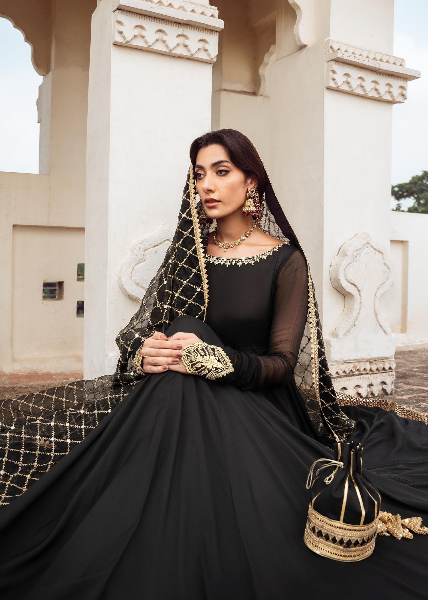 Rang-e-Haya Shama (Black)