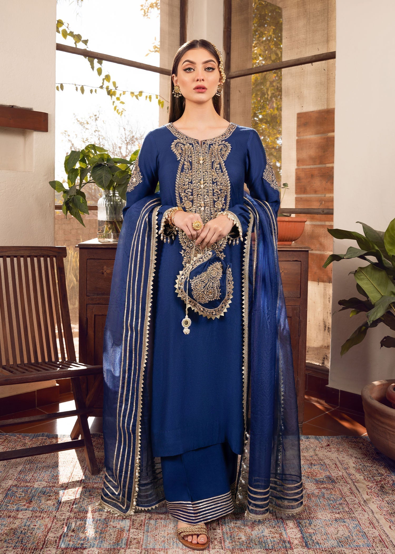 Rang-e-Haya Zareen