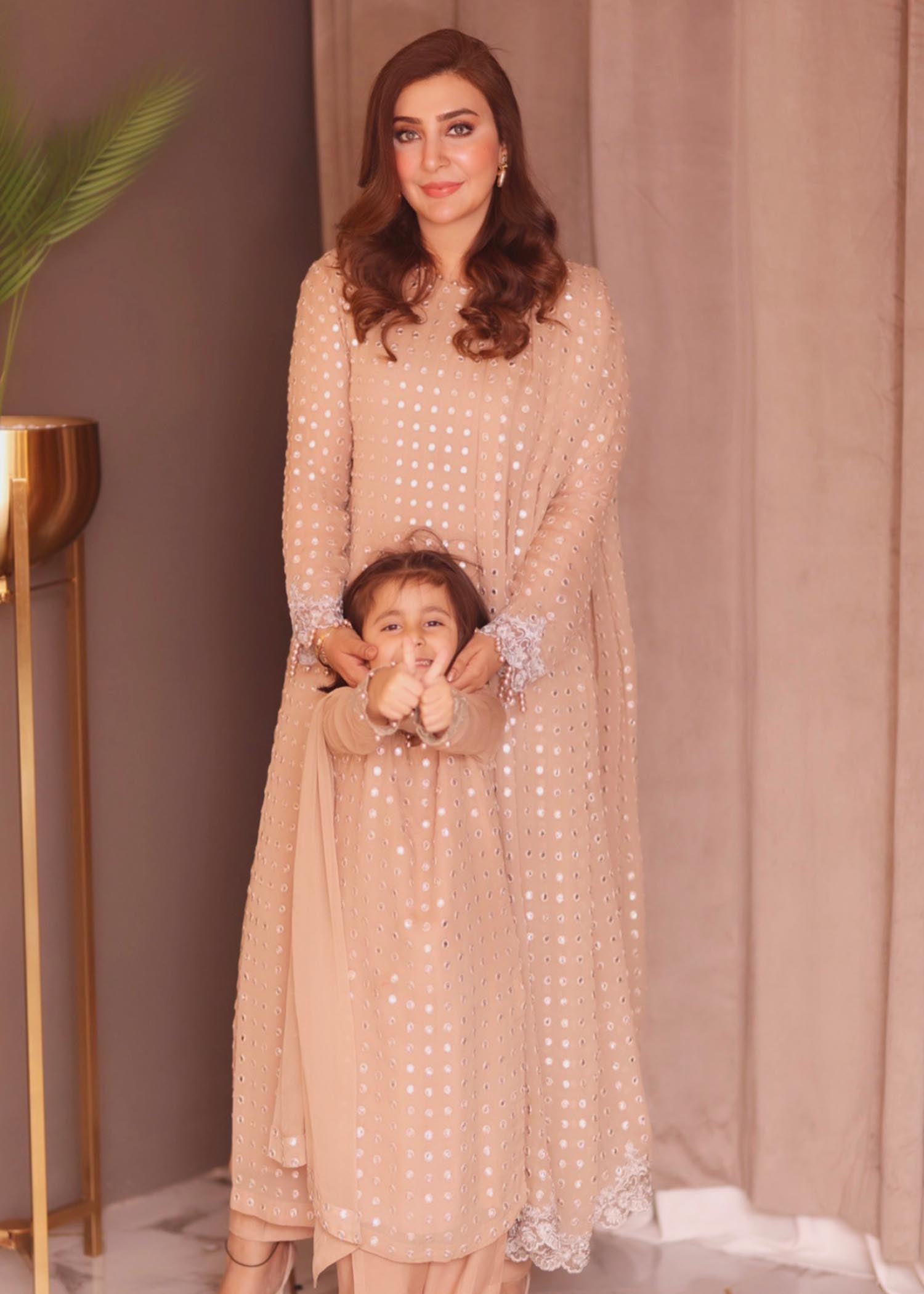 Rang-e-Haya Salina (Clay Beige)