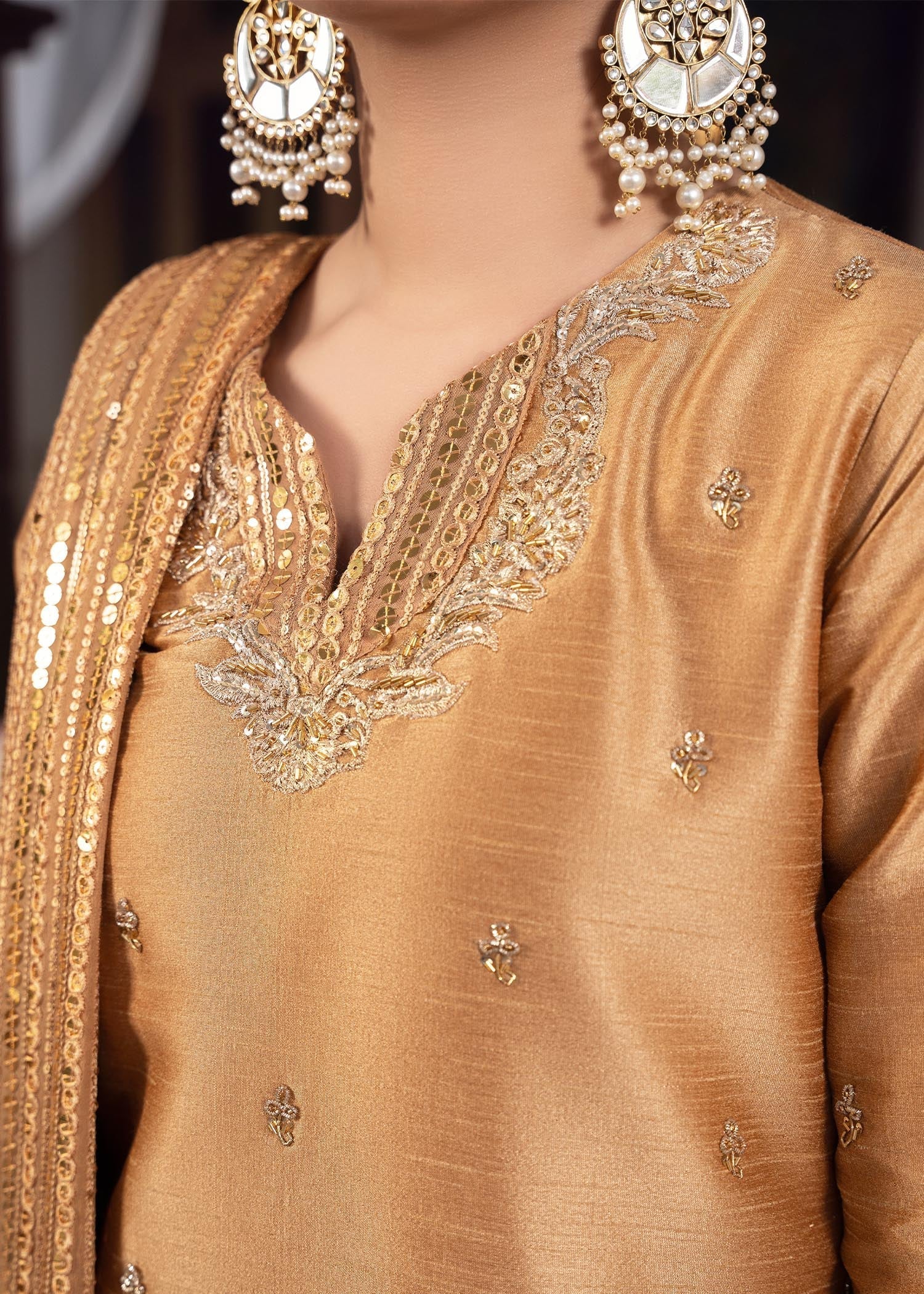 Rang-e-Haya Sandali gold