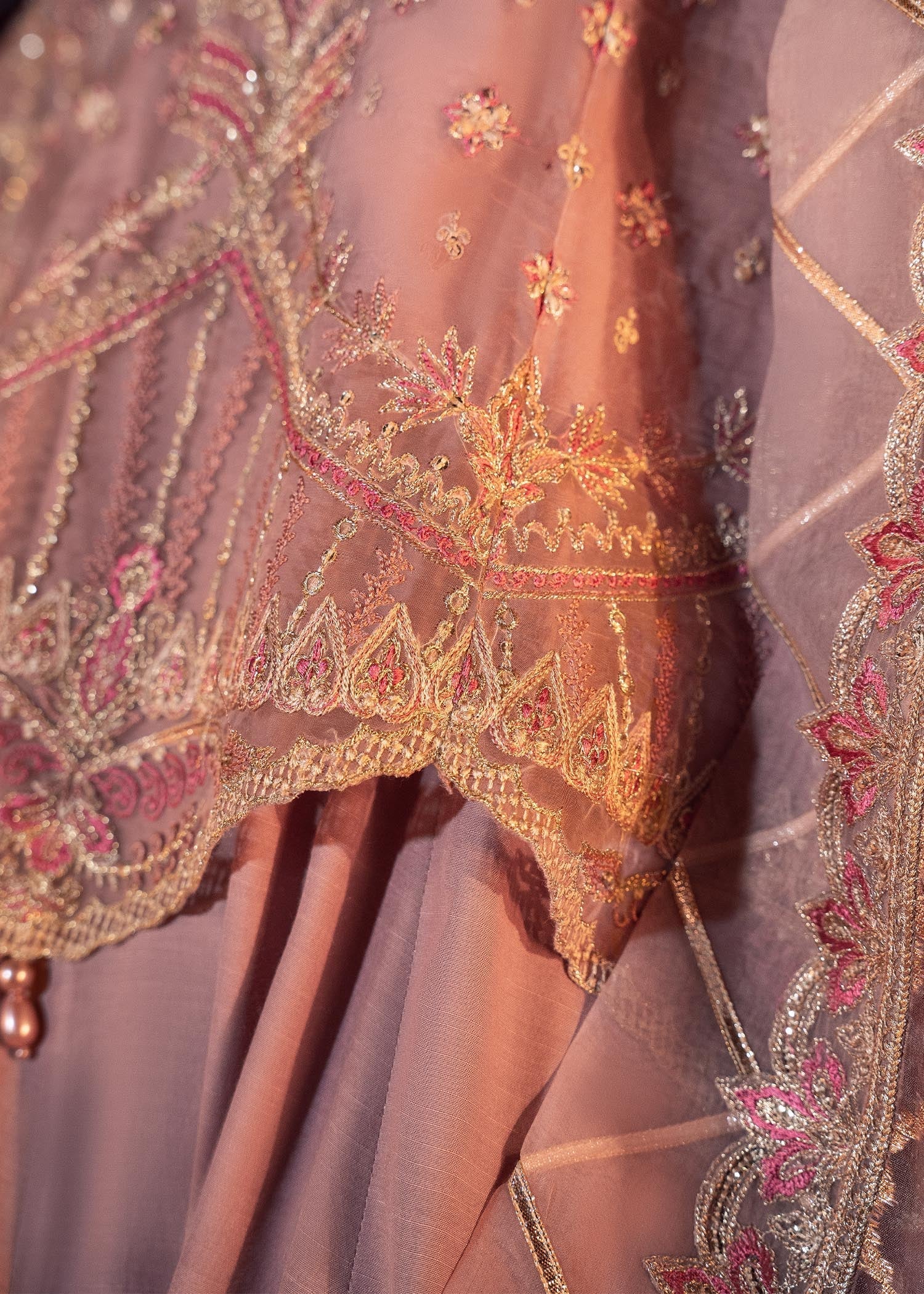 Rang-e-Haya Sundus-Pink