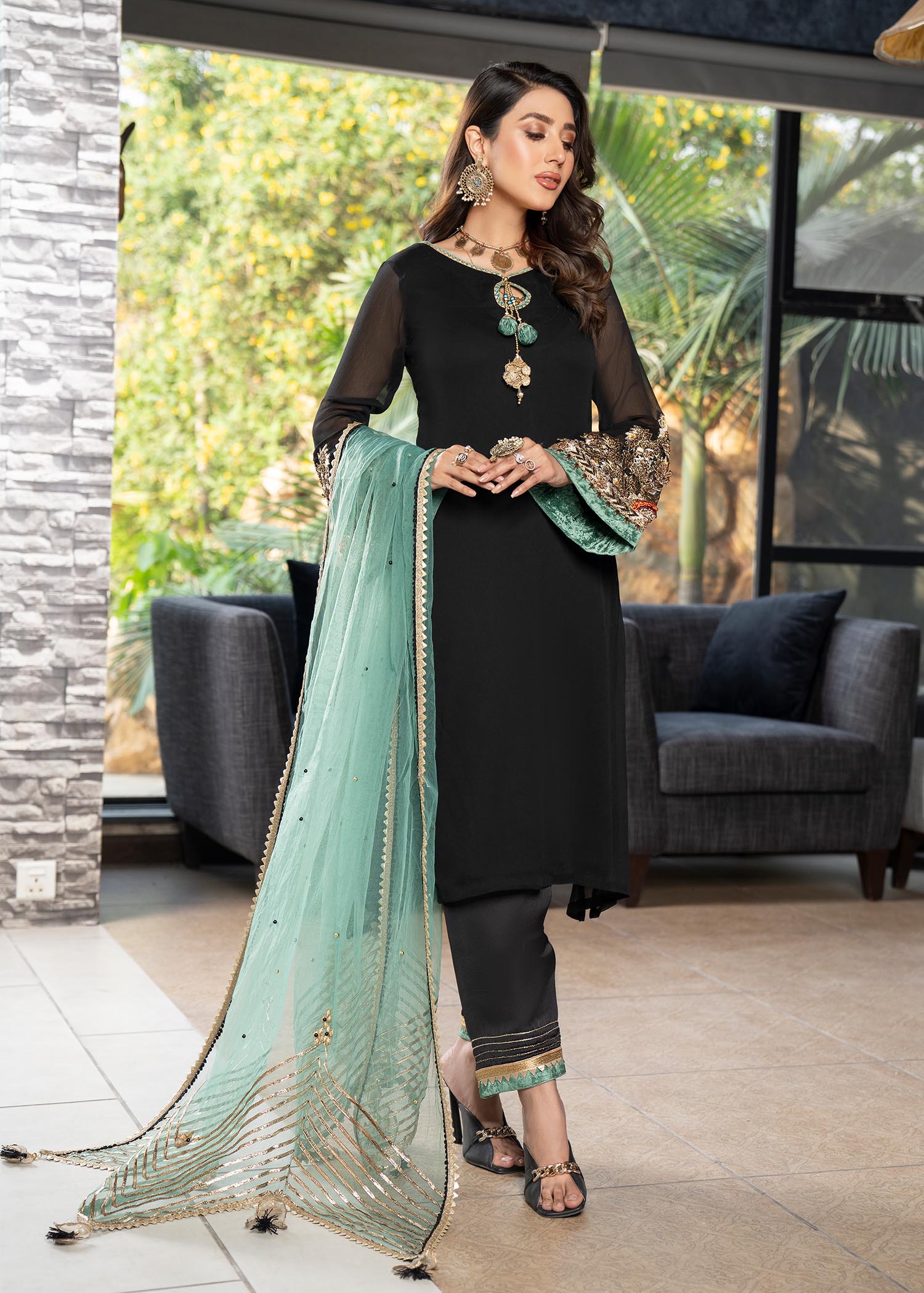 KB By Zufiqar Malik Khuda Baksh - M-100 Black