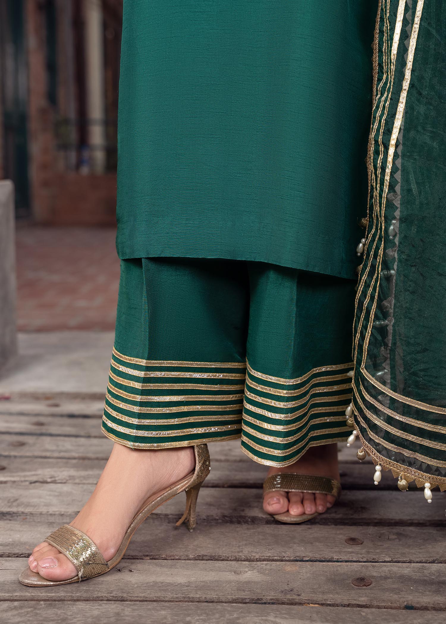 Rang-e-Haya Zareen Deep Green