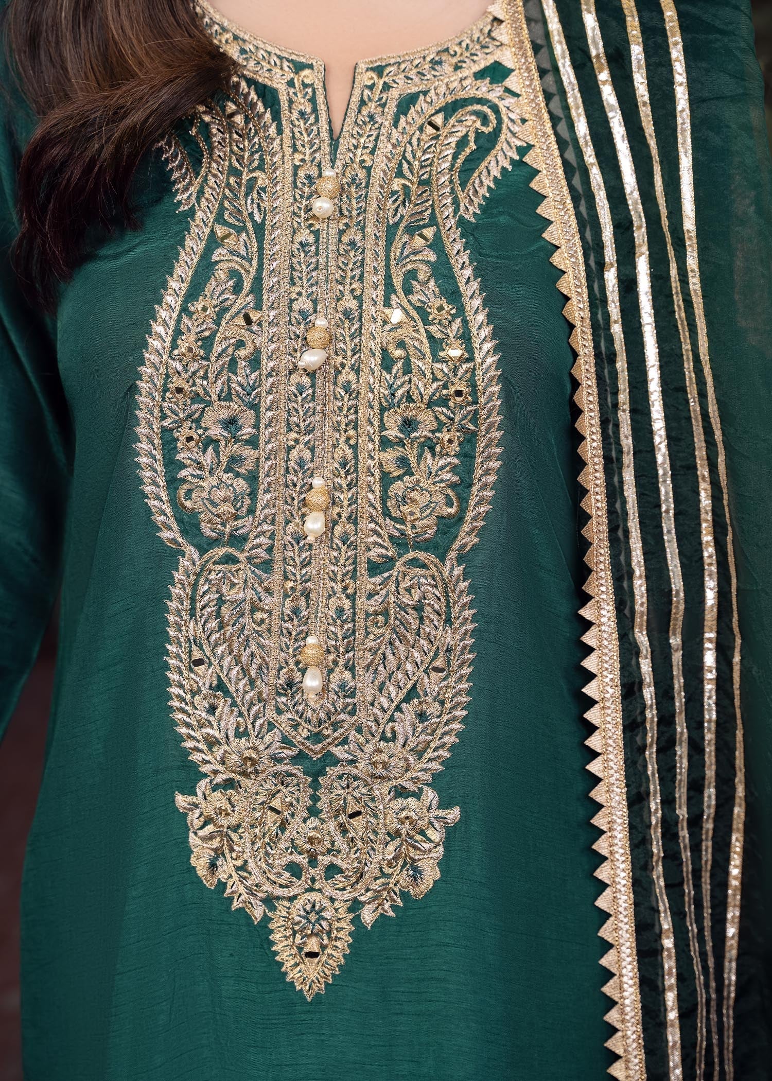 Rang-e-Haya Zareen Deep Green