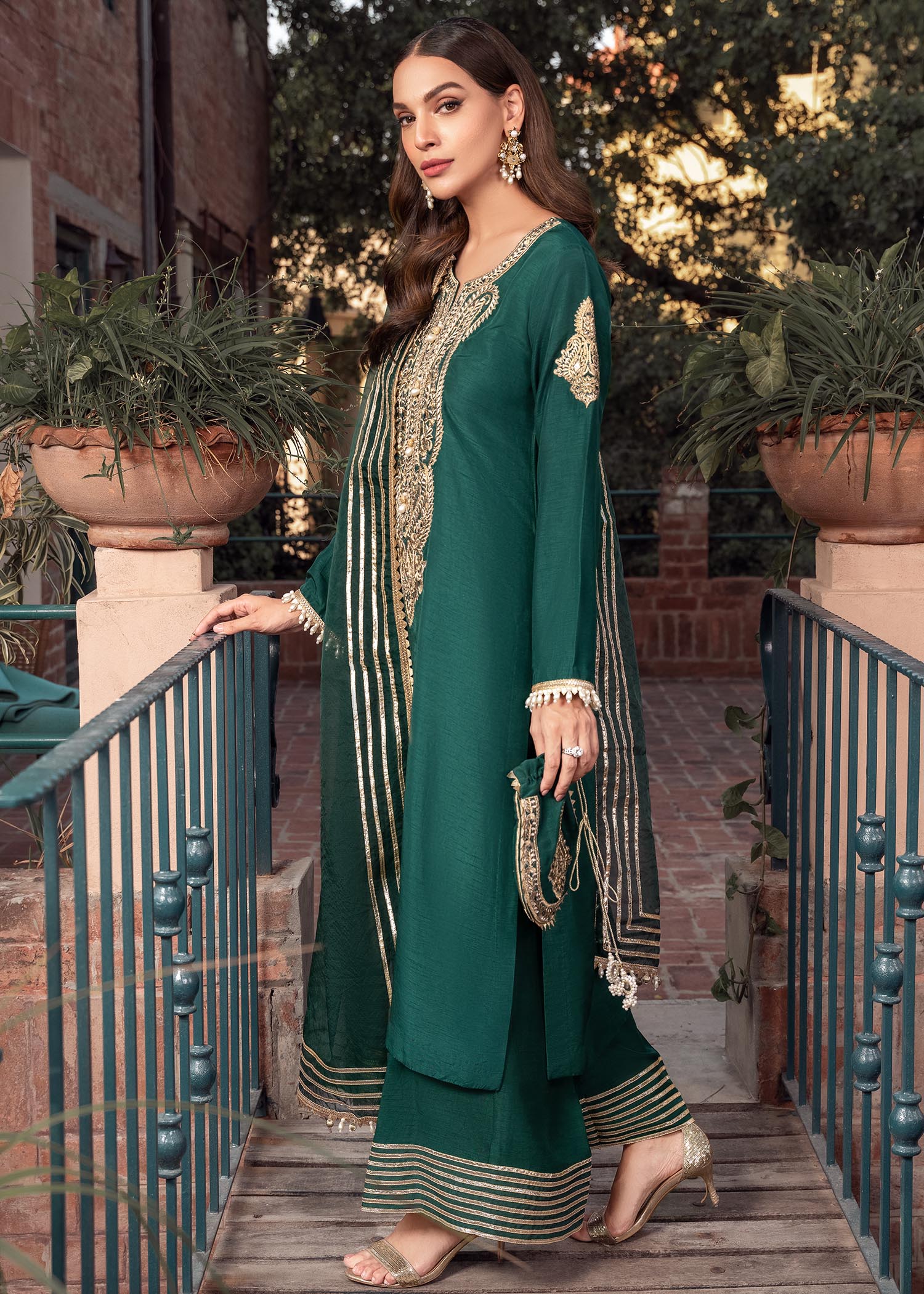 Rang-e-Haya Zareen Deep Green