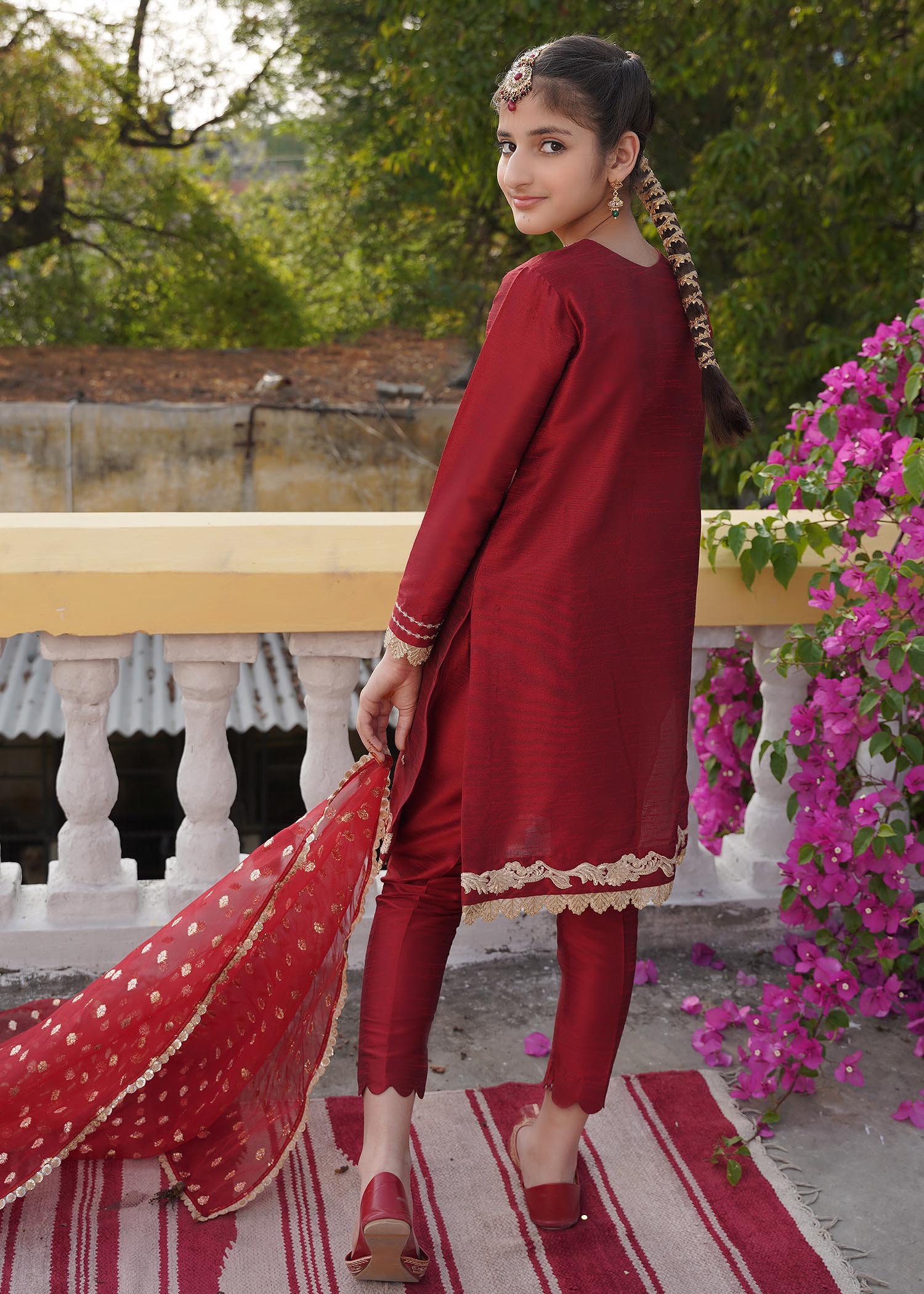 Rang-e-Haya Sandali Red kids