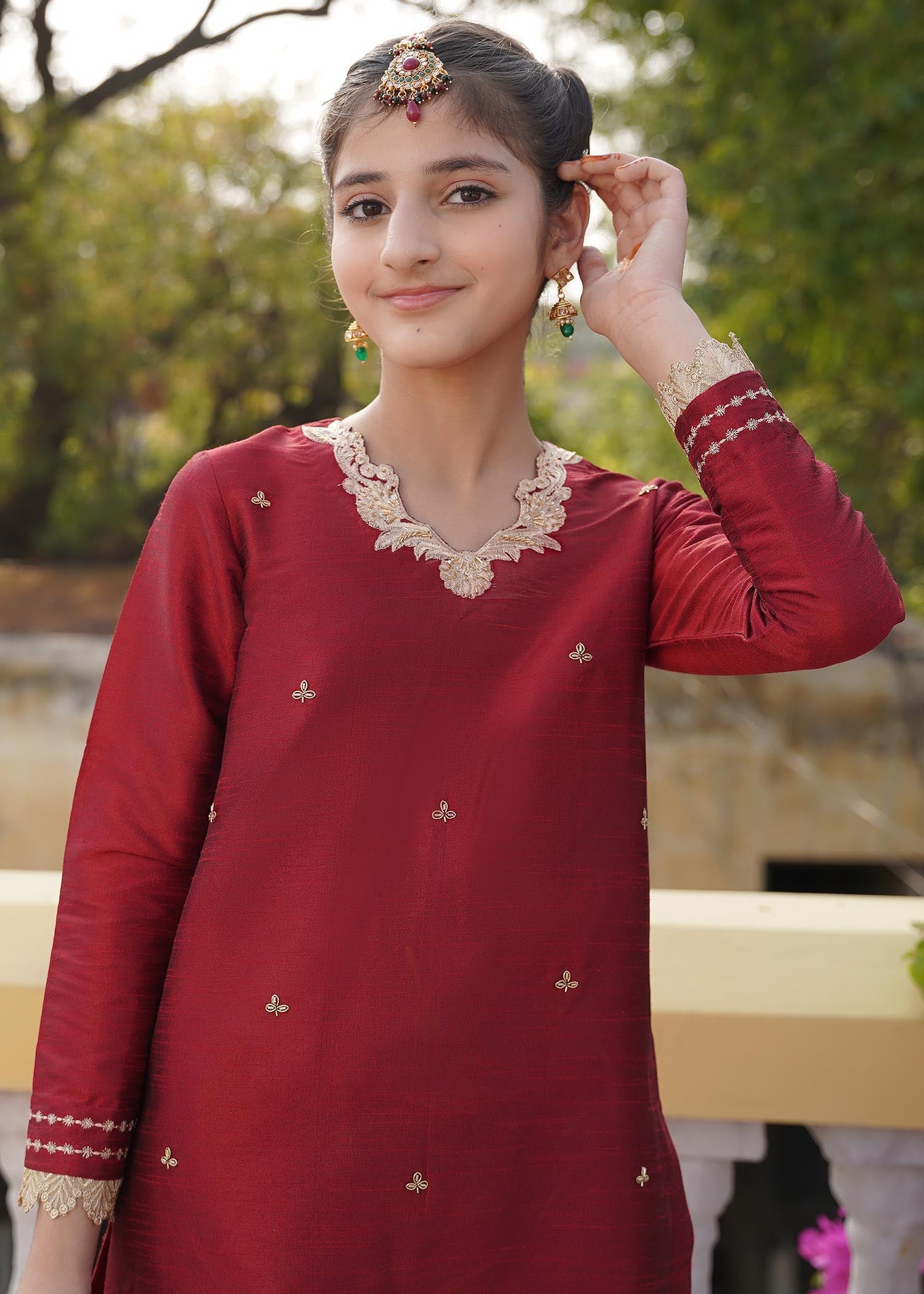 Rang-e-Haya Sandali Red kids