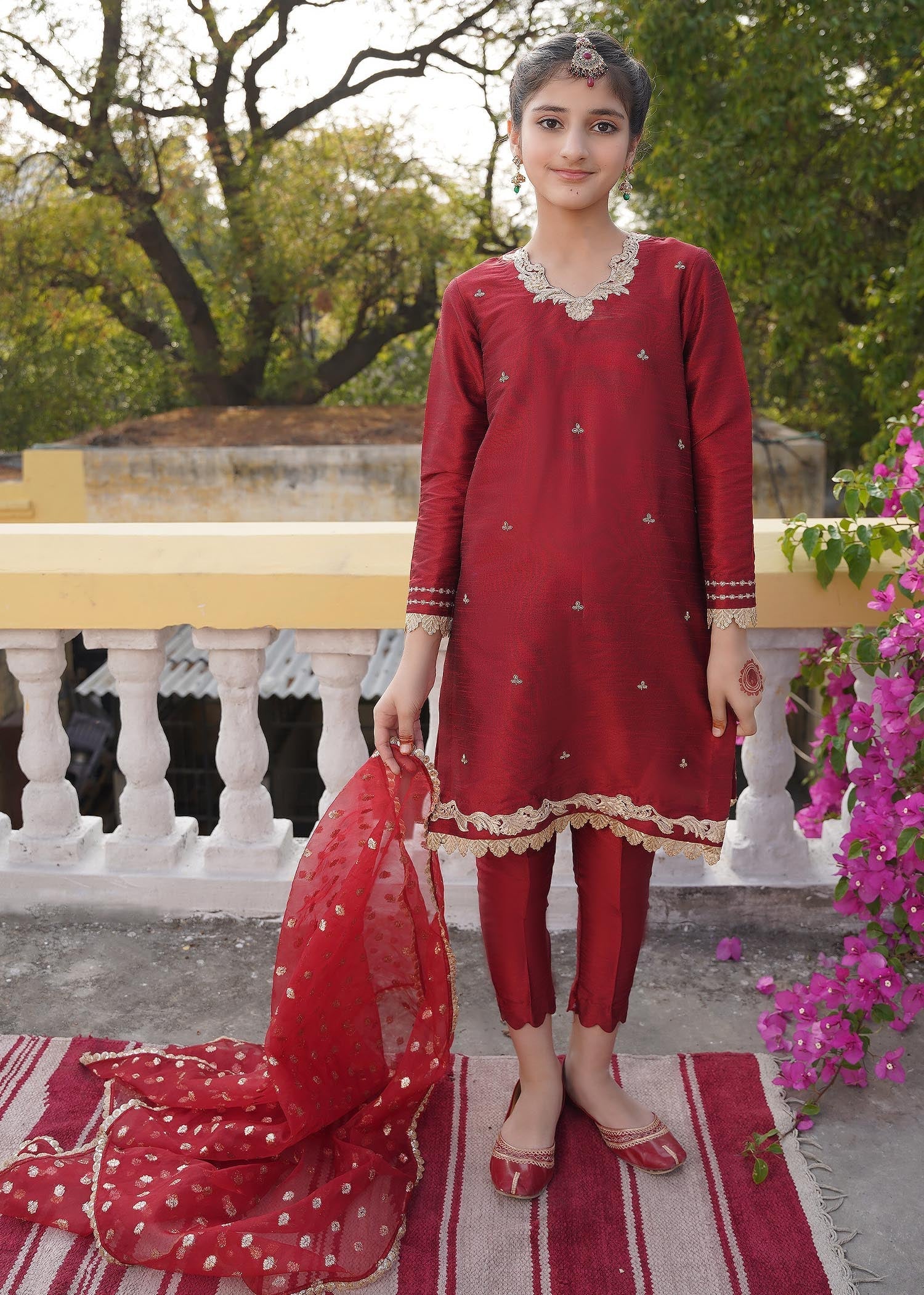 Rang-e-Haya Sandali Red kids