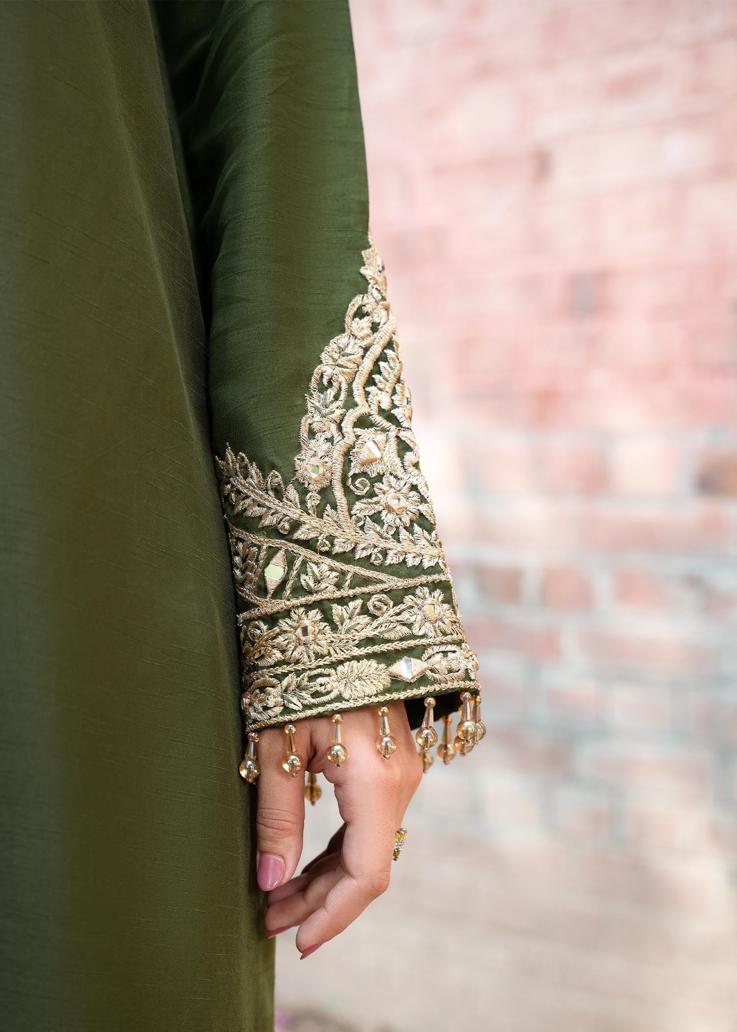 Rang-e-Haya Shireen Green