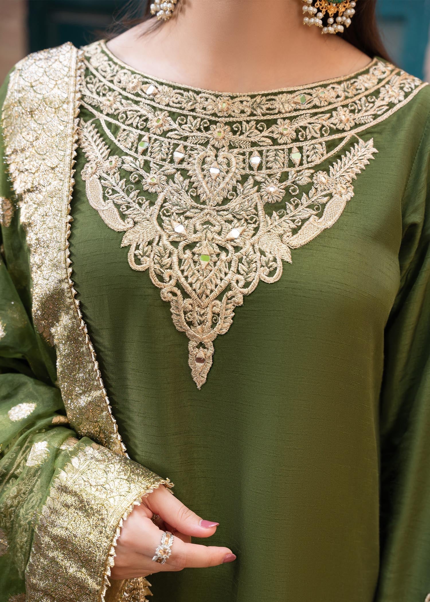 Rang-e-Haya Shireen Green