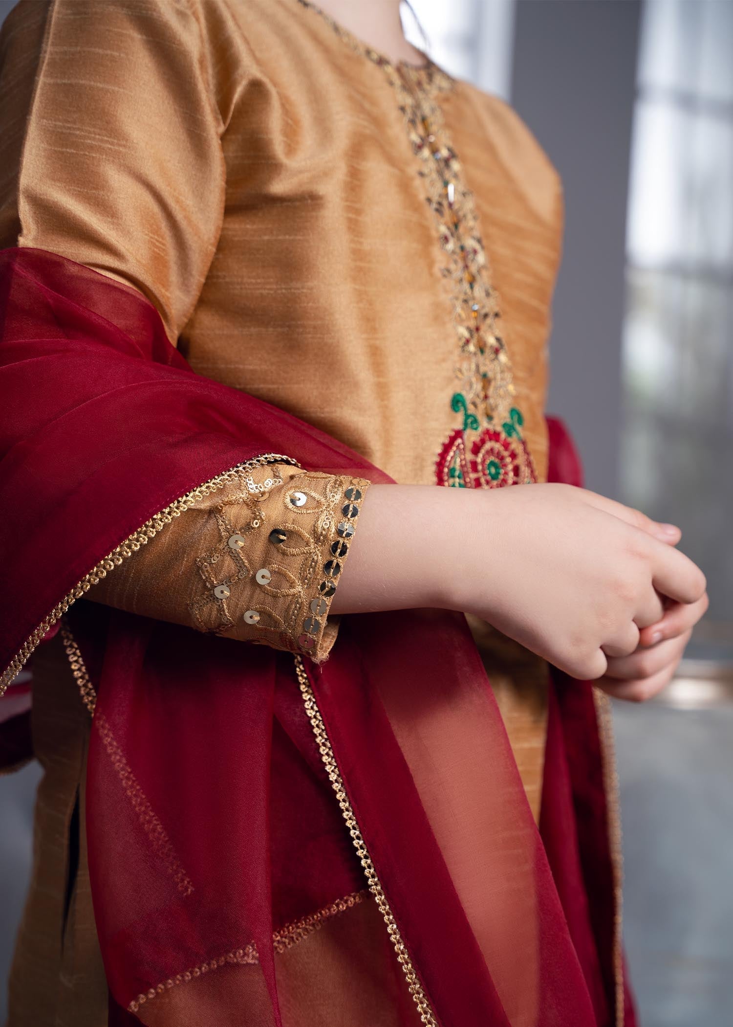 Rang-e-Haya Bali