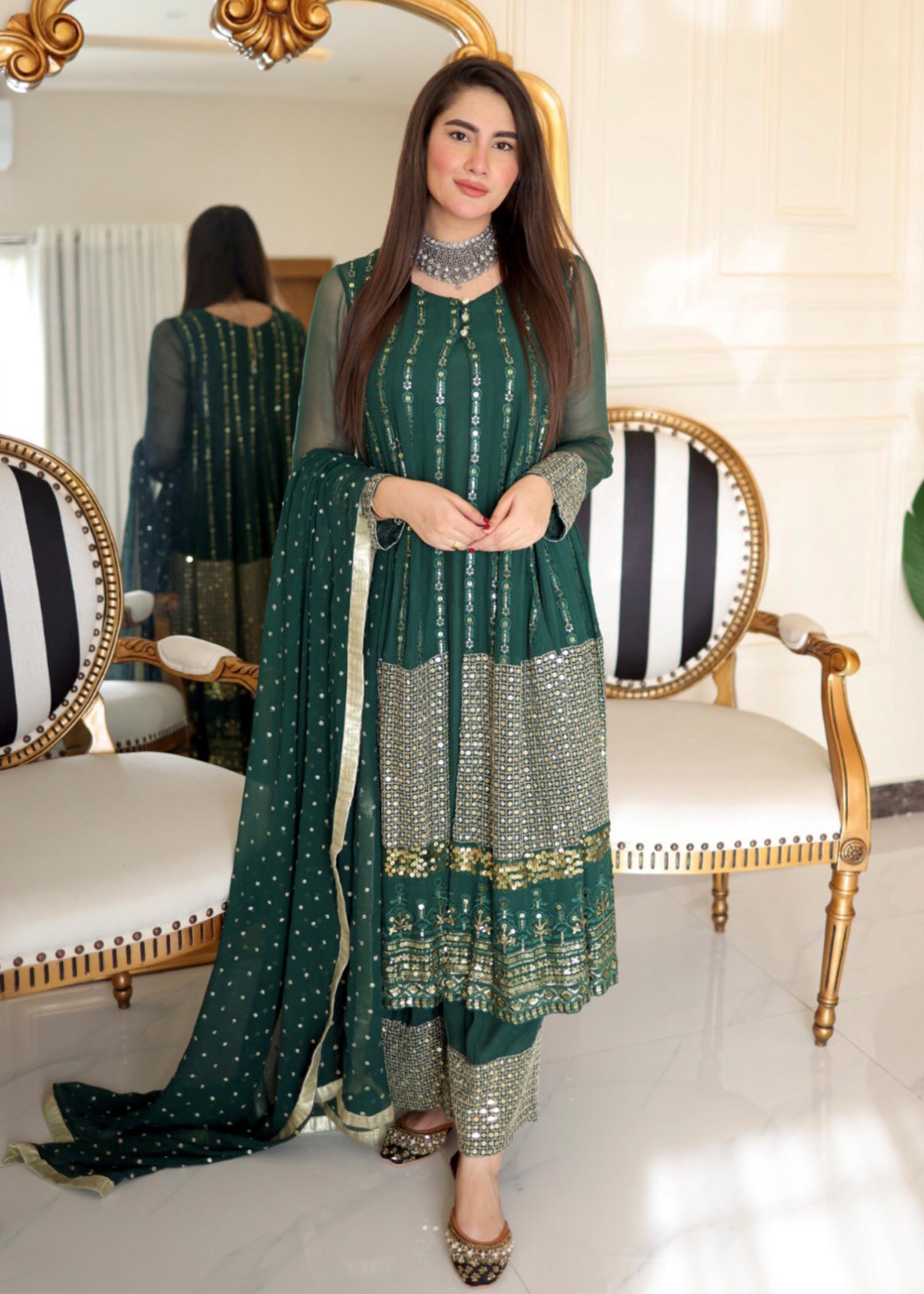 Rang-e-Haya Anchal / Bottle Green