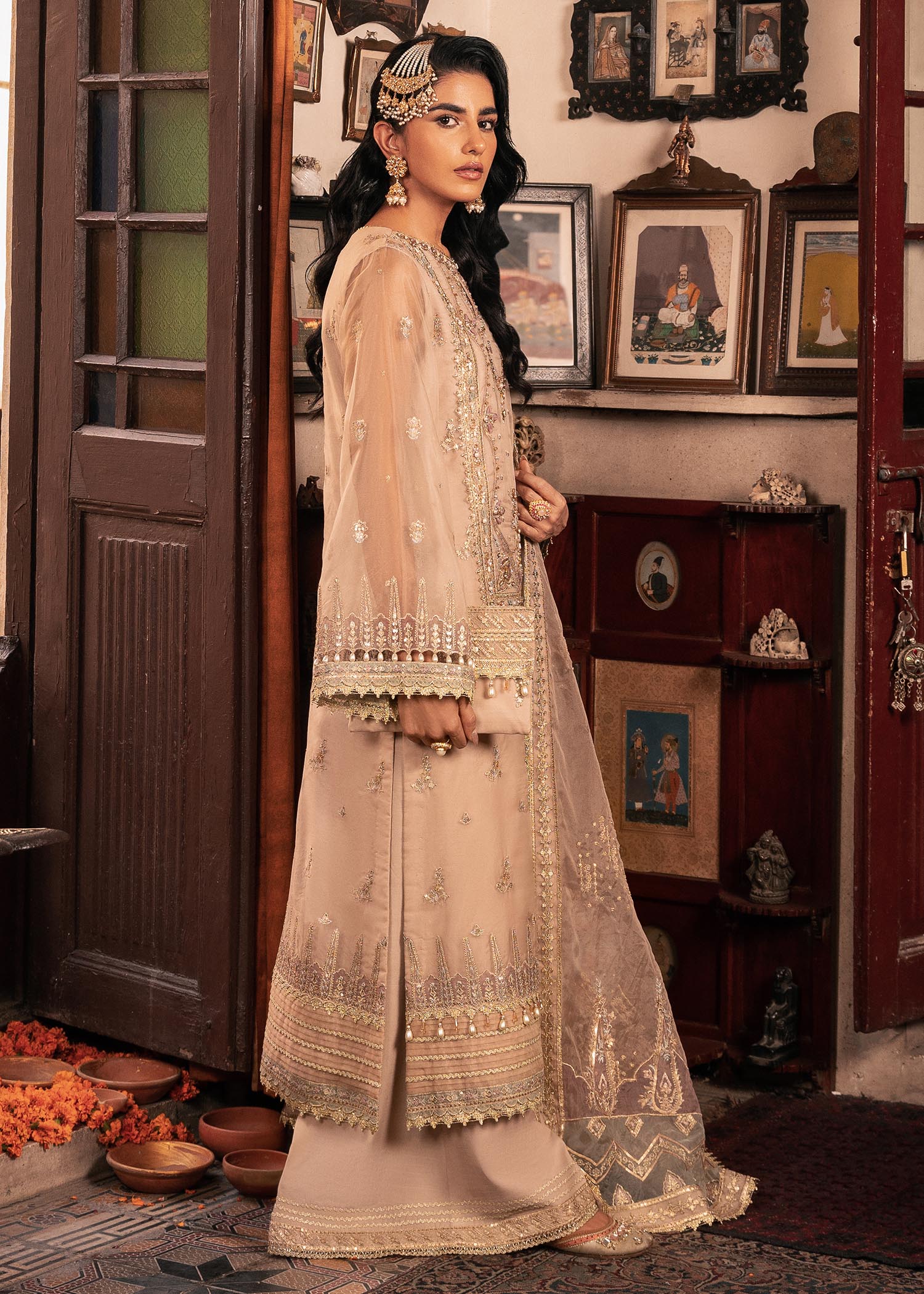 Rang-e-Haya Farhat-Beige
