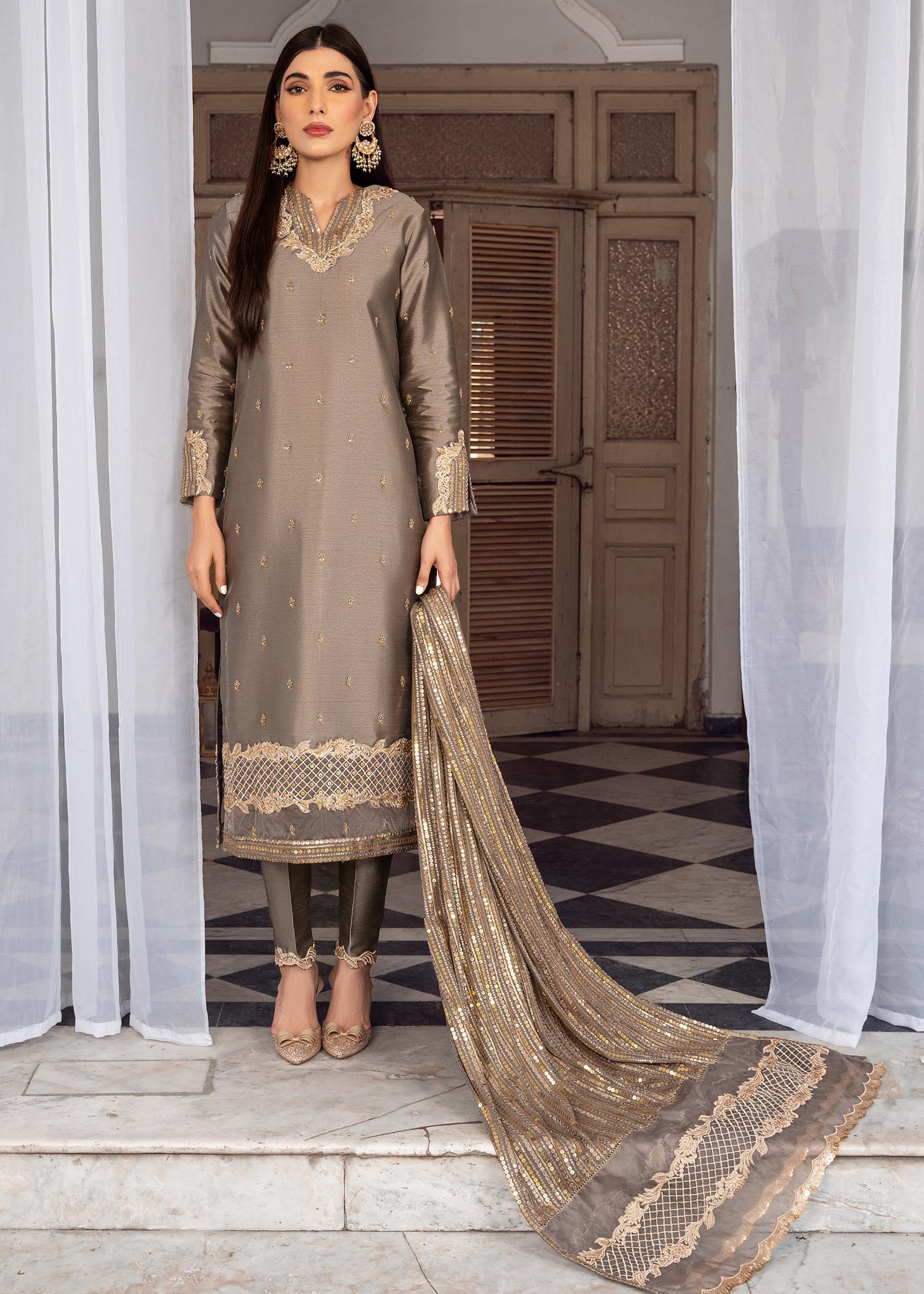Rang-e-Haya Sandali grey