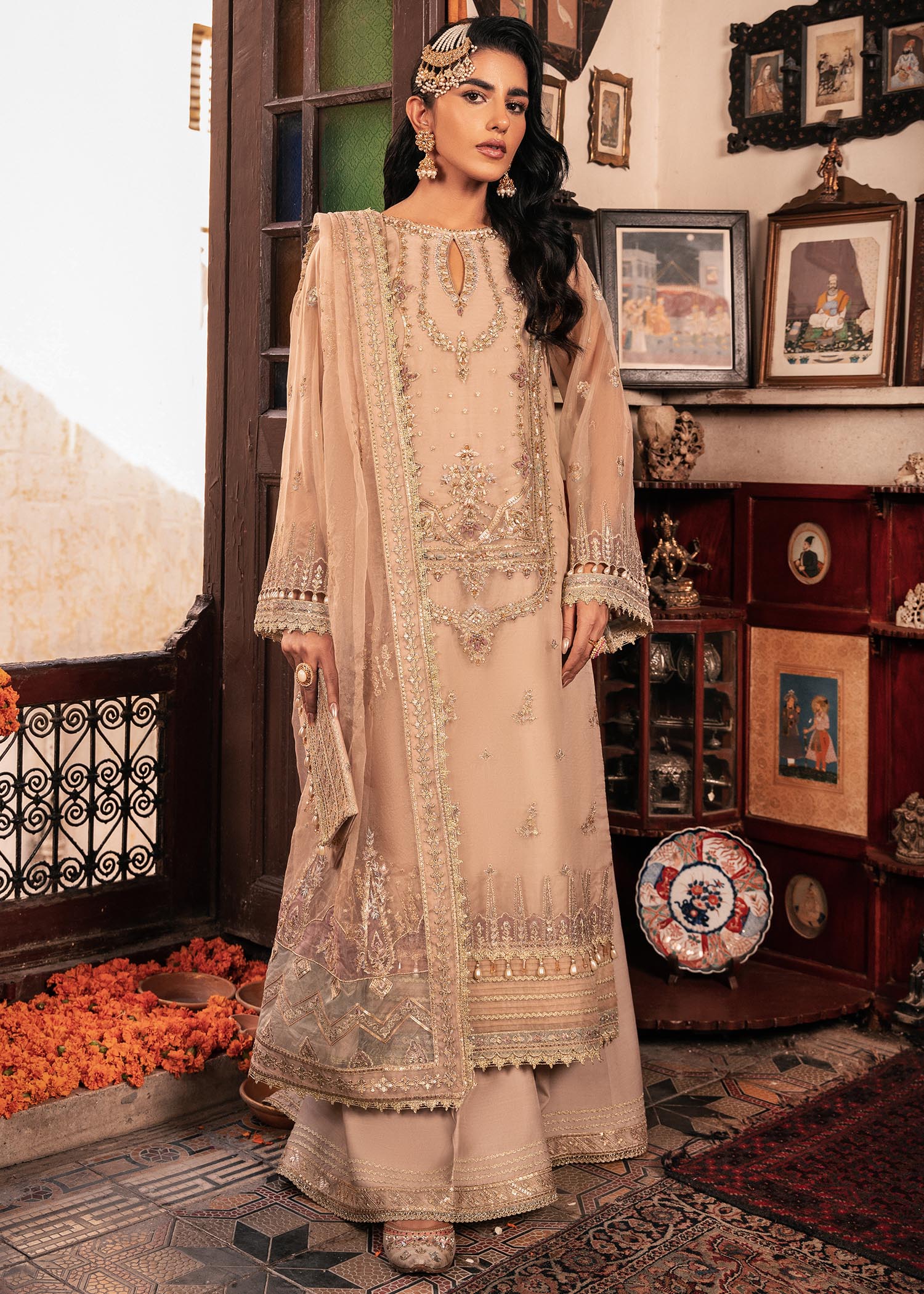 Rang-e-Haya Farhat-Beige