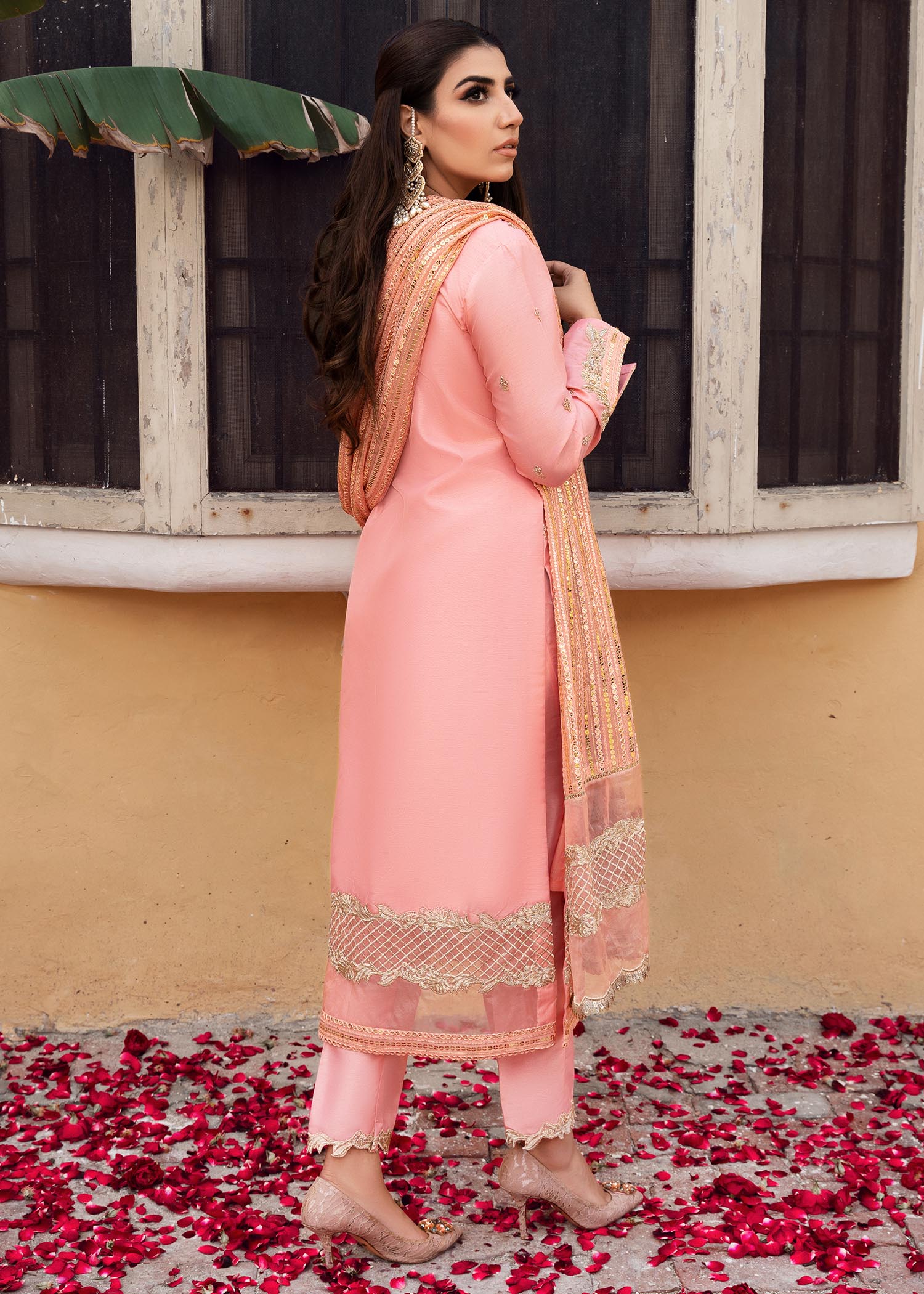 Rang-e-Haya Sandali Peach