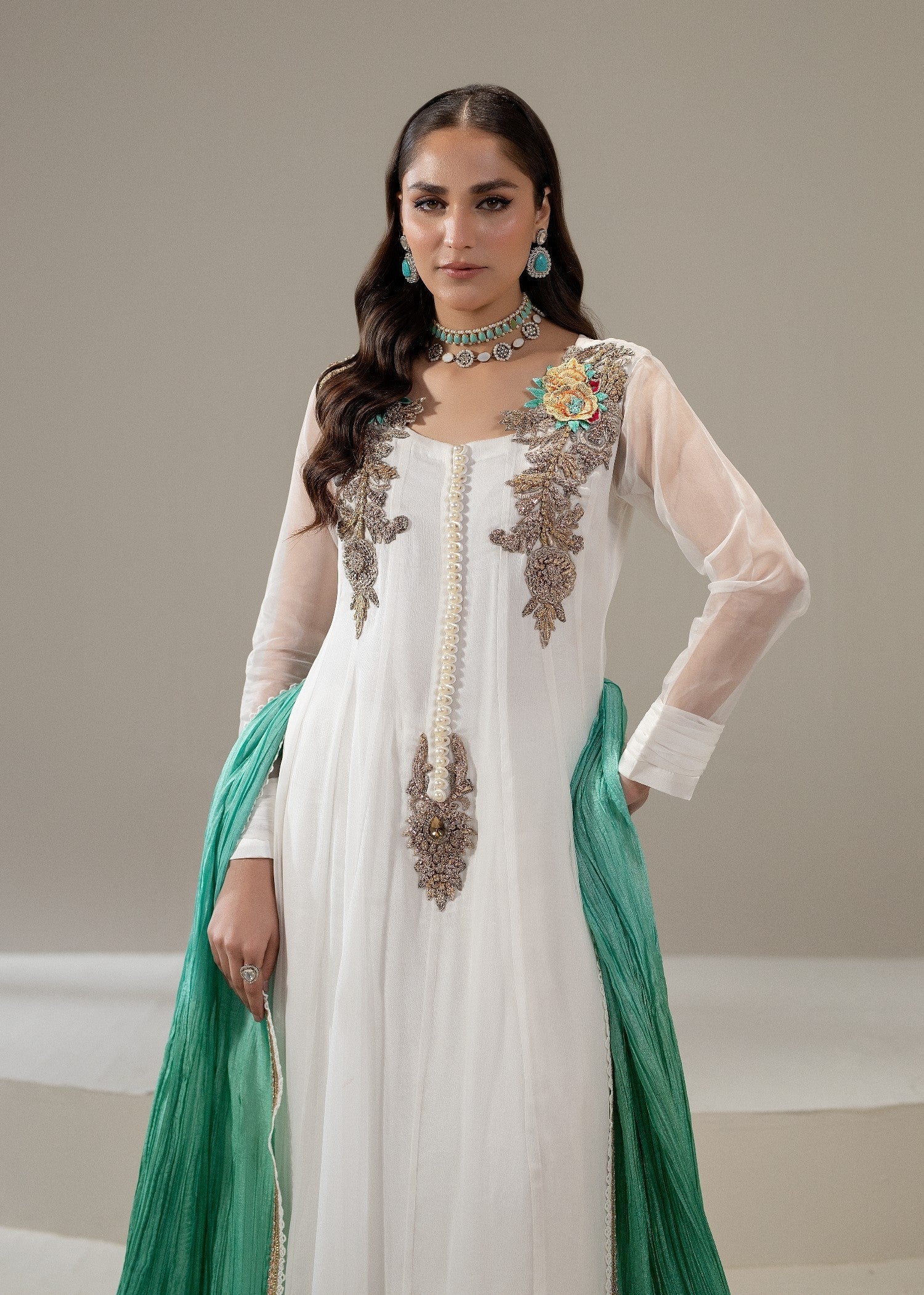 KB By Zufiqar Malik M-110 White