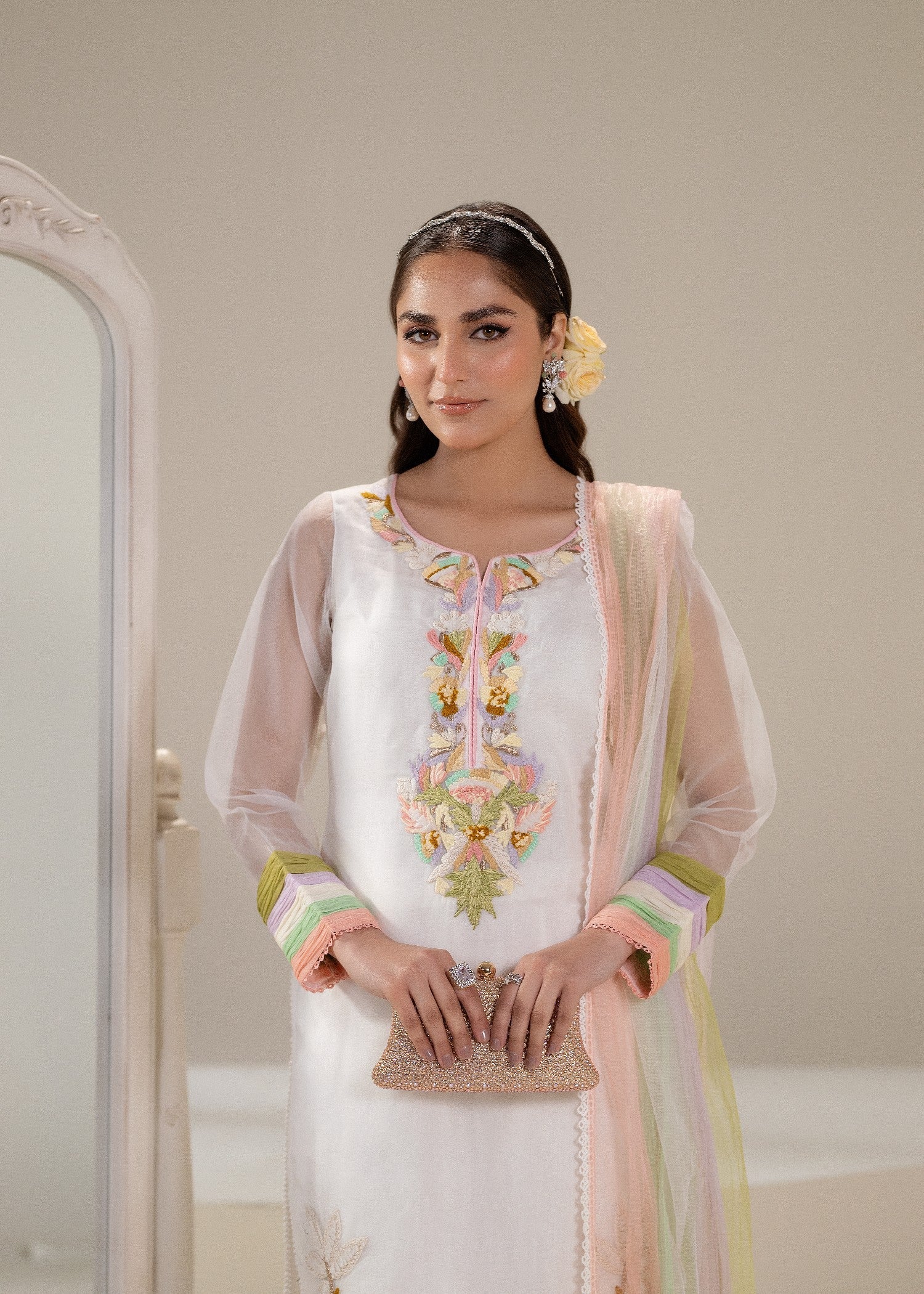 KB By Zufiqar Malik M-108 White