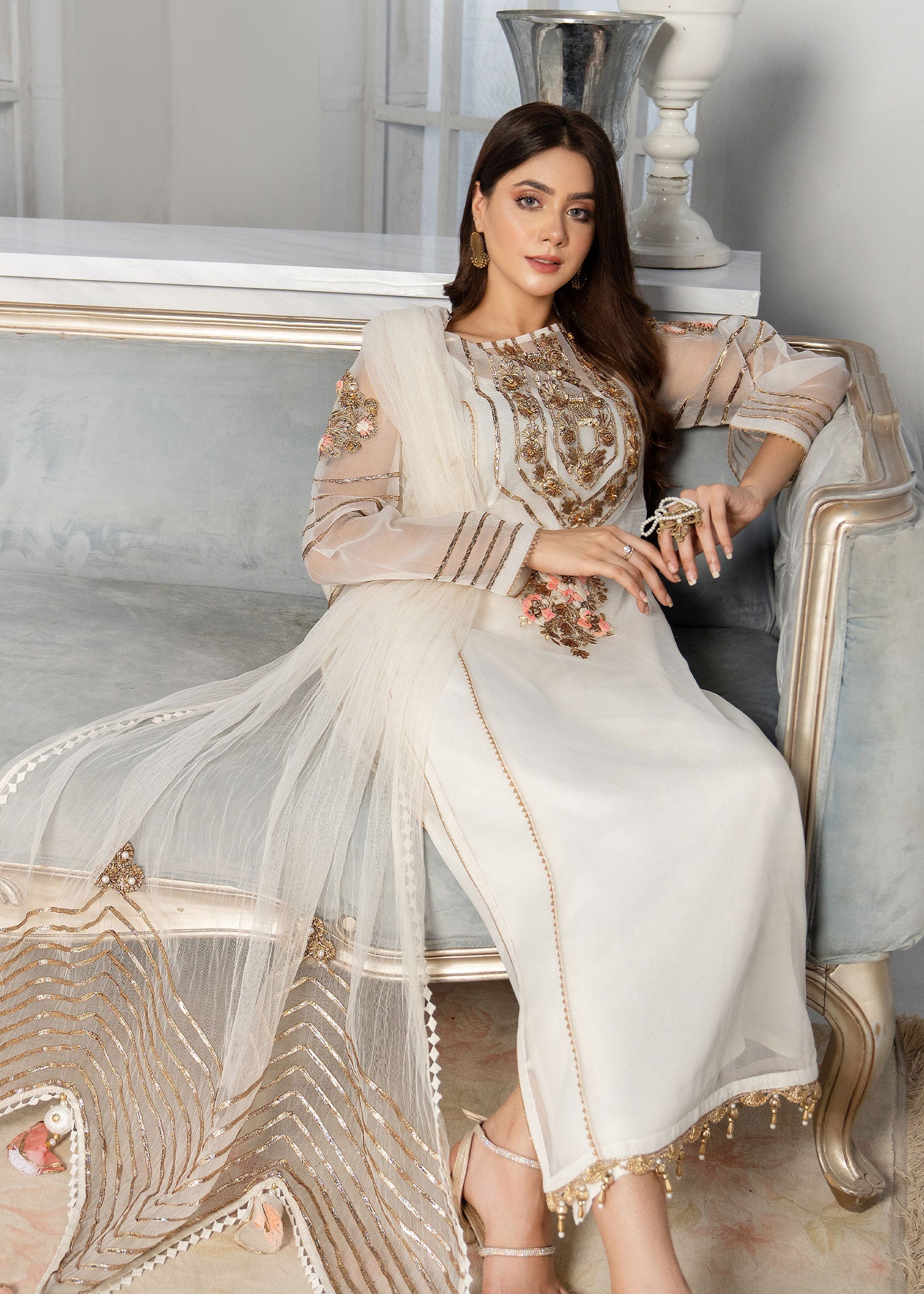 KB By Zufiqar Malik M-101 White