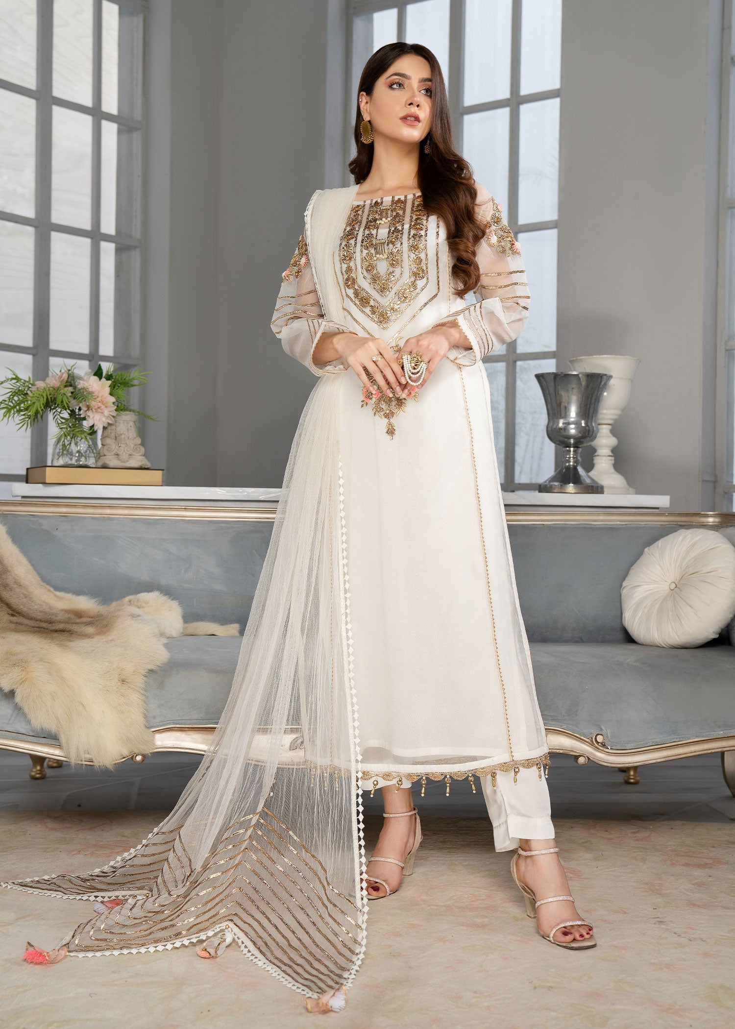 KB By Zufiqar Malik M-101 White