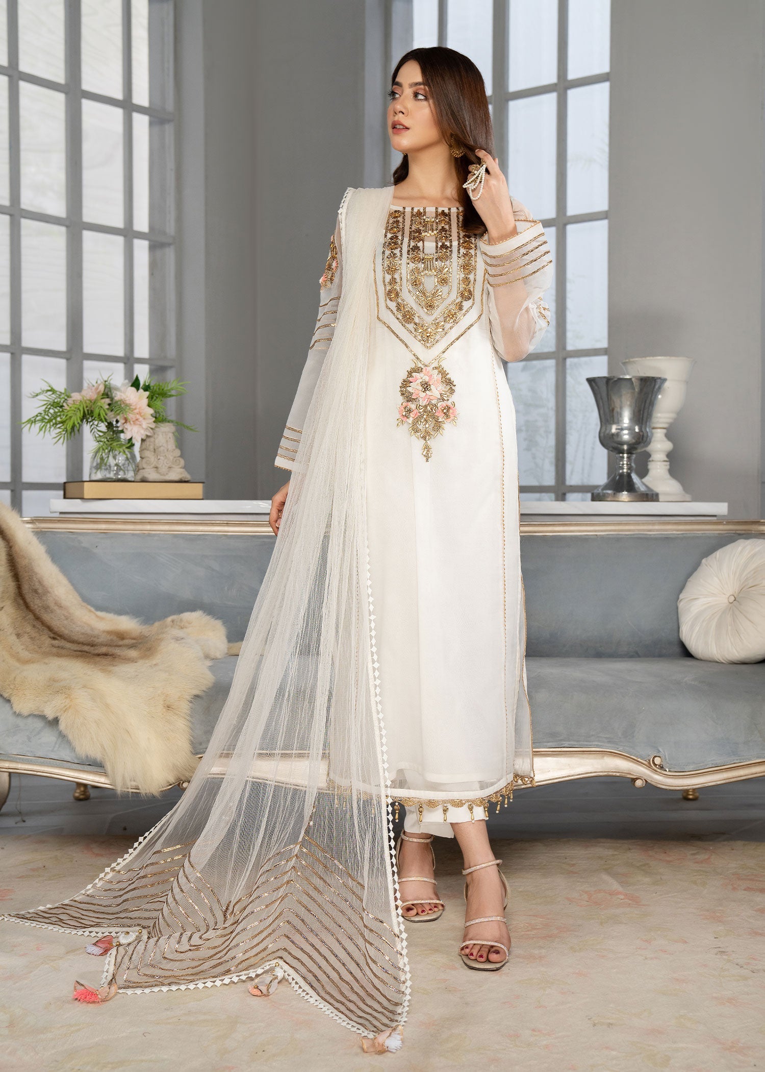 KB By Zufiqar Malik M-101 White