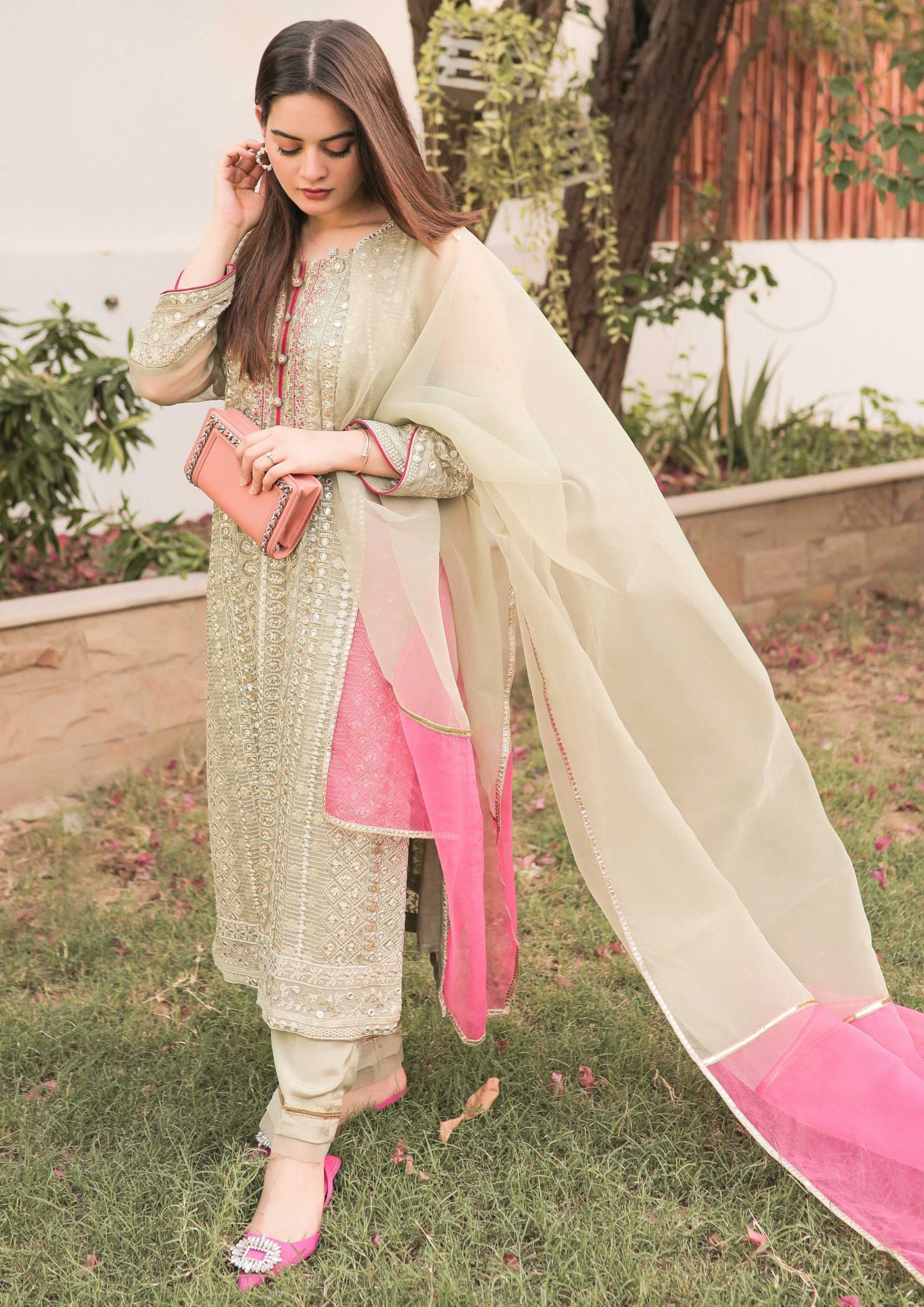 Rang-e-Haya Rang e Haya - Preet