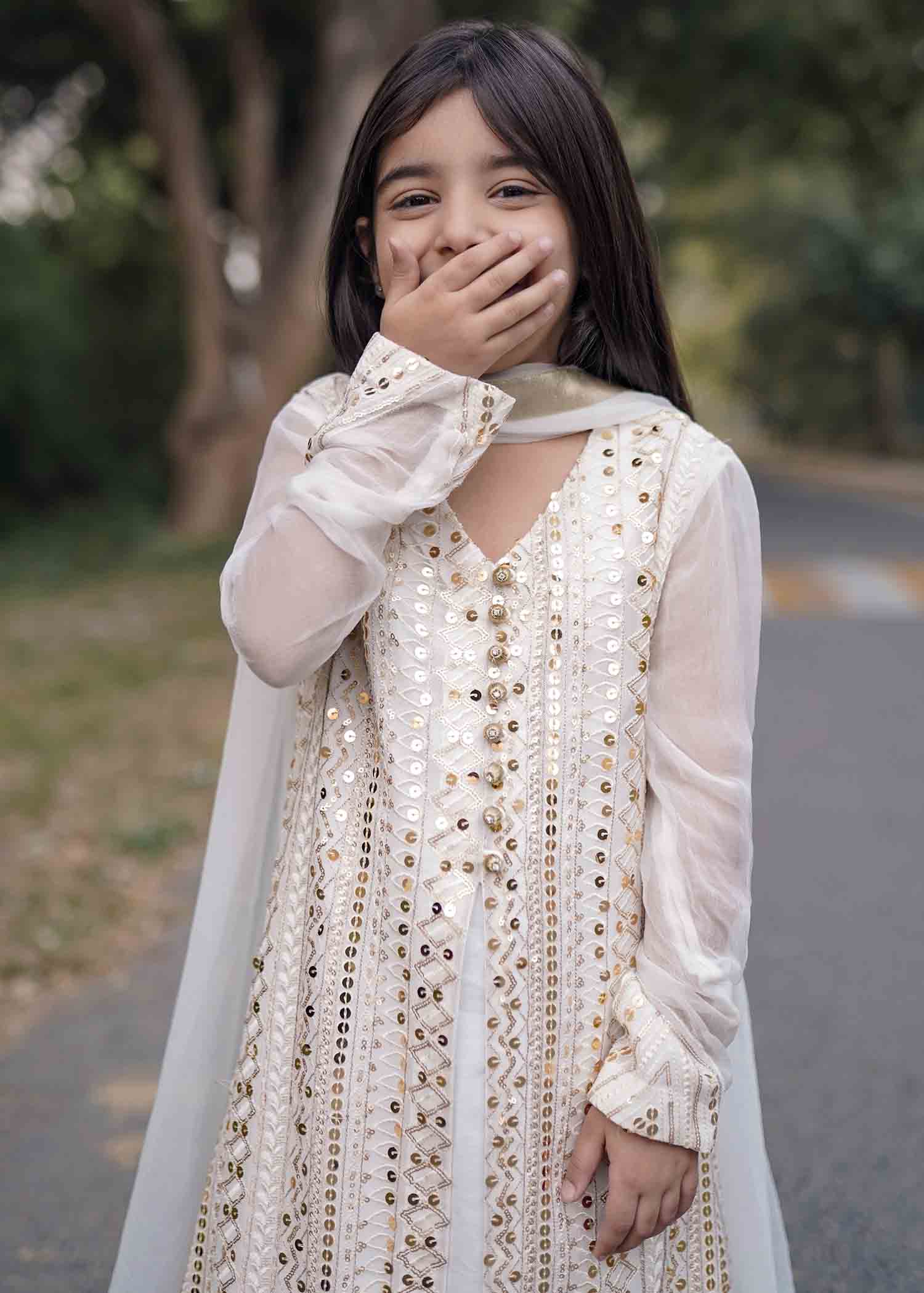 UFAQ-KIDS-WHITE
