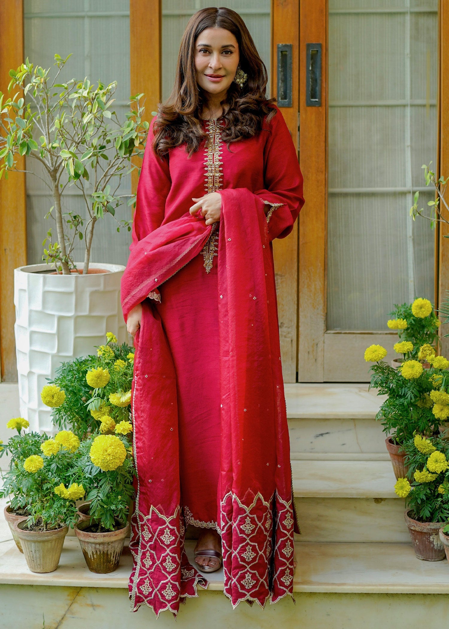 Rang-e-Haya Aina (fuchsia Pink)