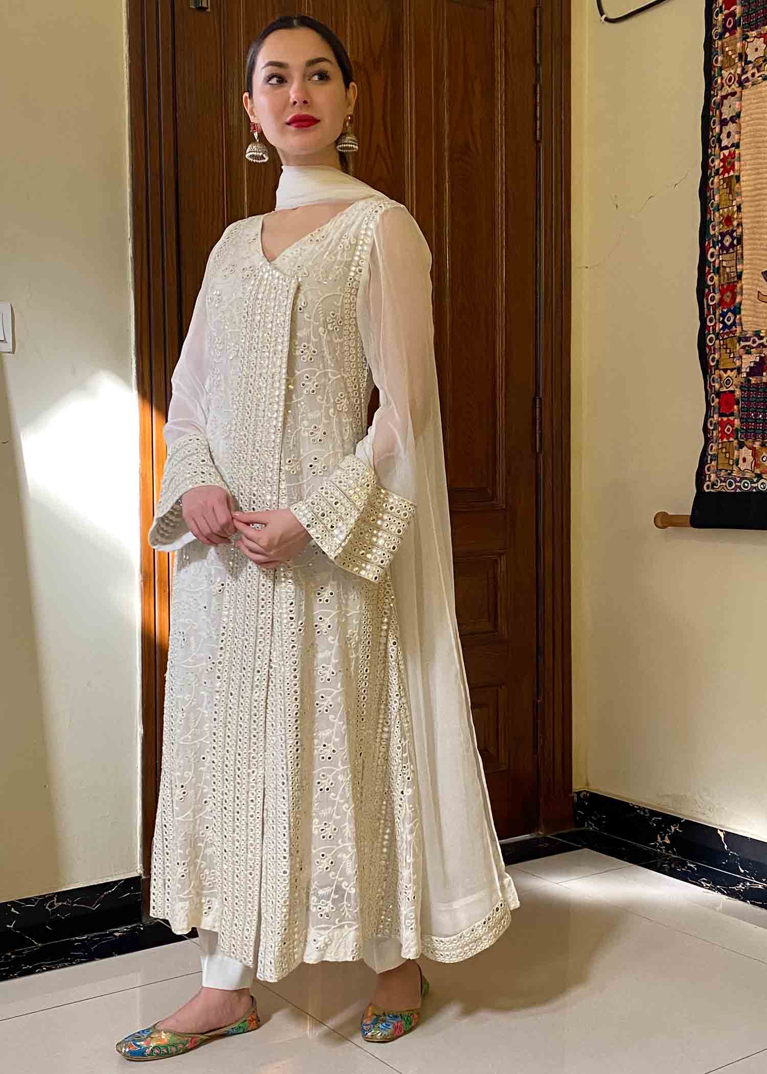 Rang-e-Haya Hania Amir-Hoor / White Silver 1