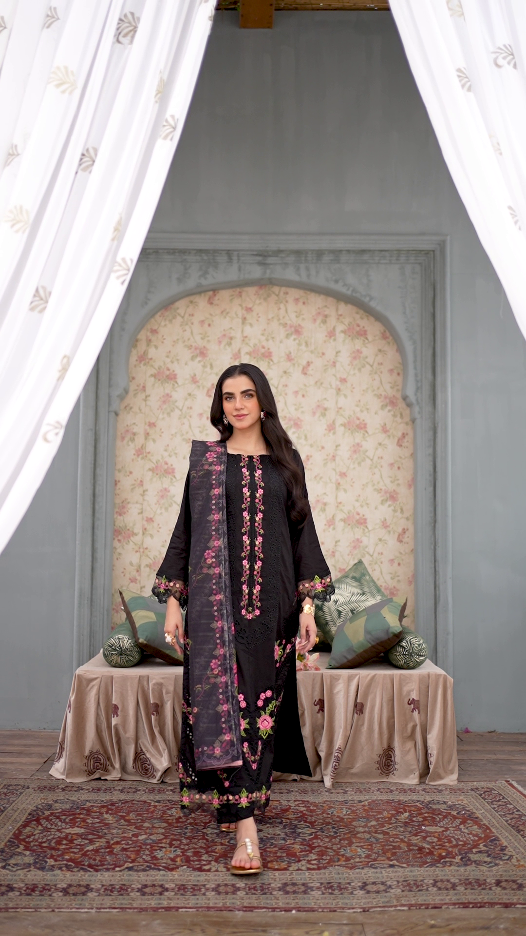 Lawn Kurta Set in Black