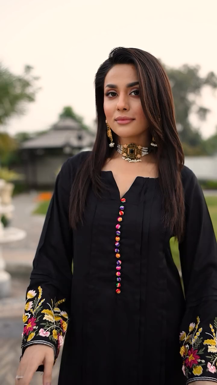 Sahibas By Mirza Gulejahan - Black