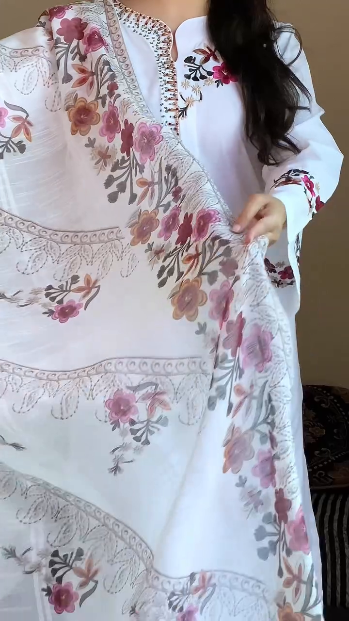 Lawn Kurta Set in Ivory