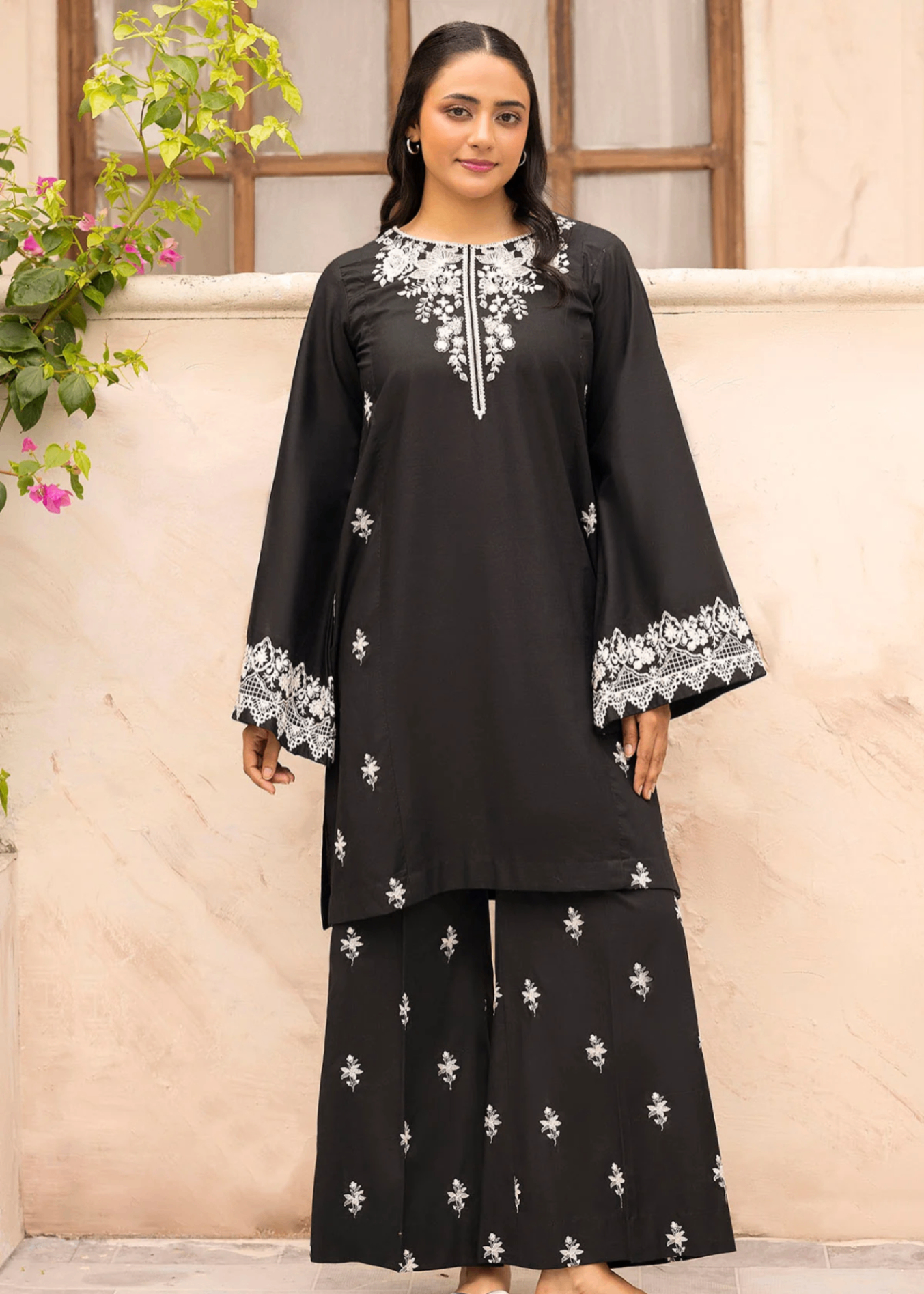 Lawn Kurta Set in Black