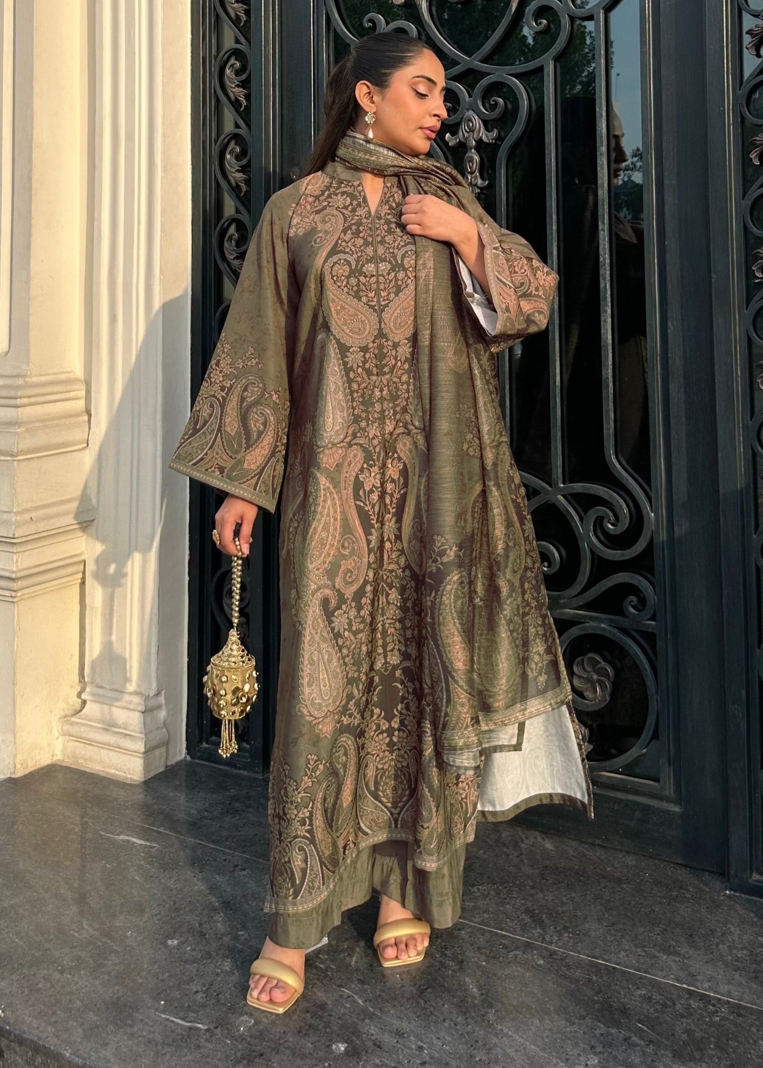 Mohagni GD-06 3PC DULL RAW SILK