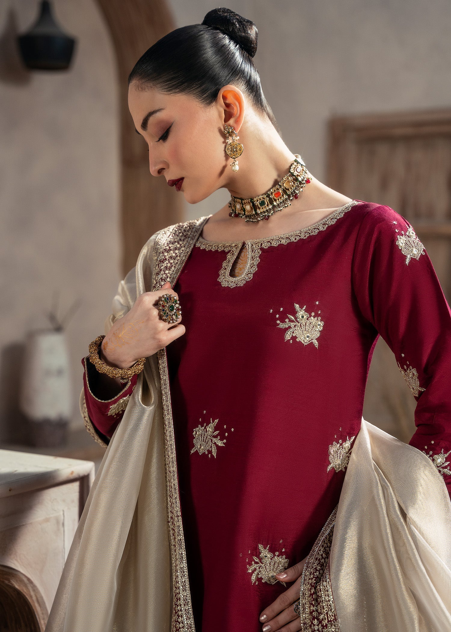 Rang-e-Haya Mahra (Maroon)