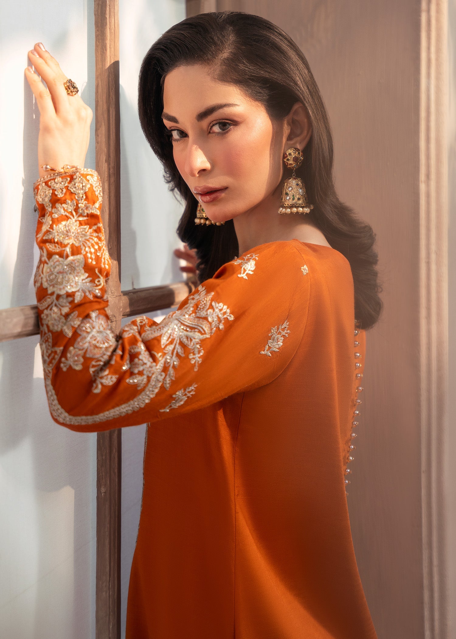 Rang-e-Haya Mahveen (Rust)