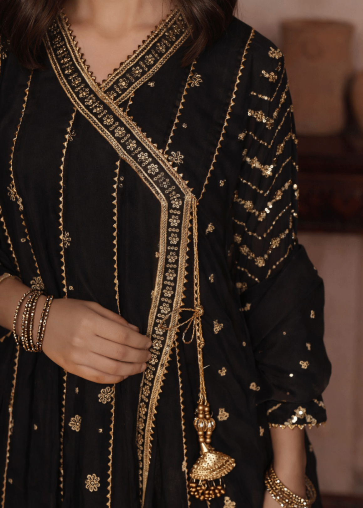 NAYAAB-KIDS-BLACK-3 - Pieces
