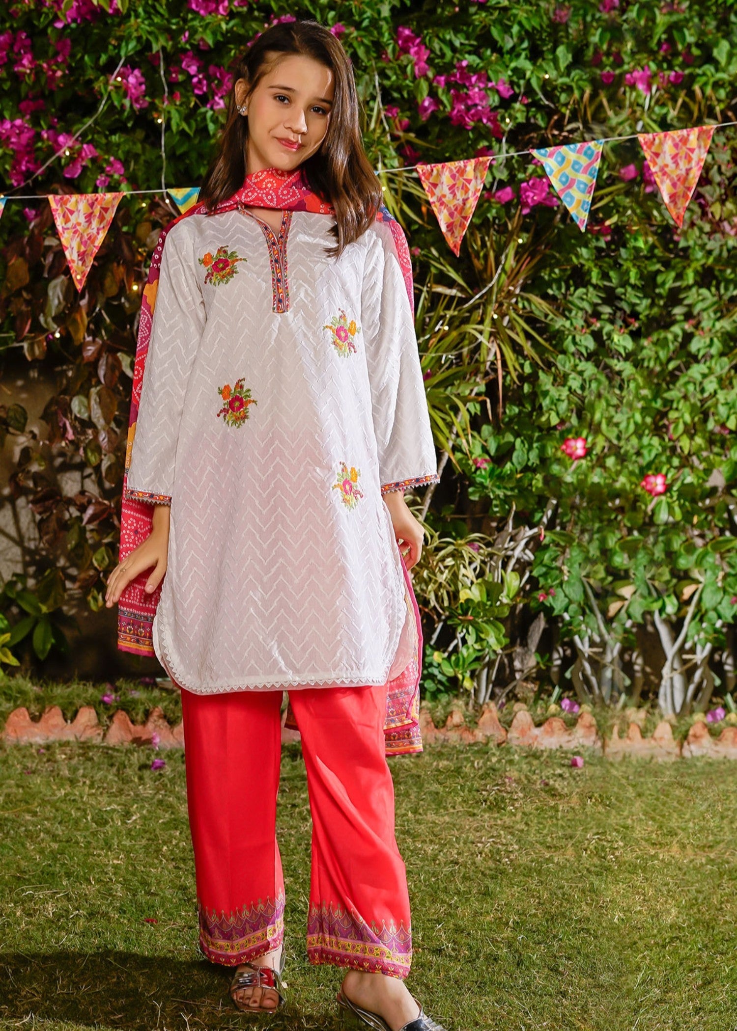 CHIKANKARI-EMBROIDERED-3-10 - Pc Suit Ck