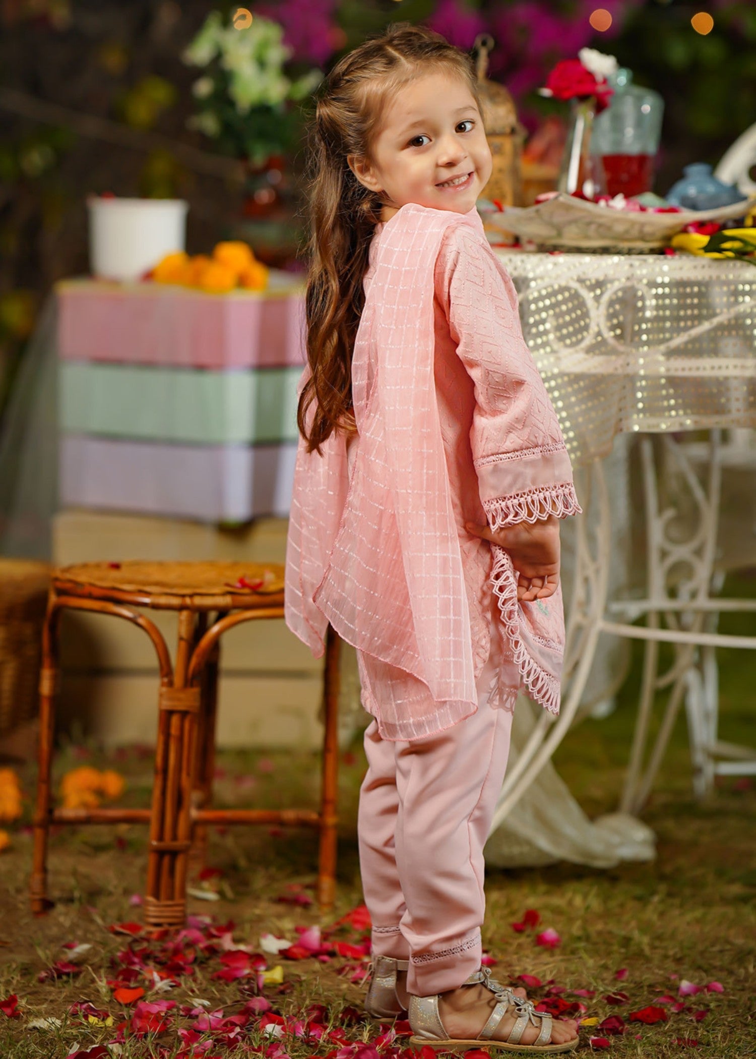CHIKANKARI-EMBROIDERED-3-04 - Pc Suit Mck