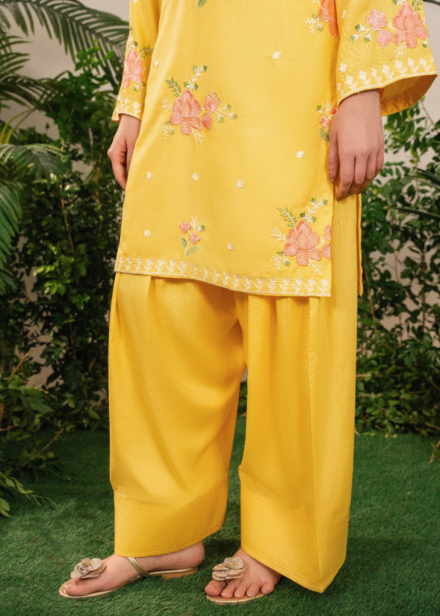 Tehzeeb Libas SUNFLOWER EMBROIDERED 3PC