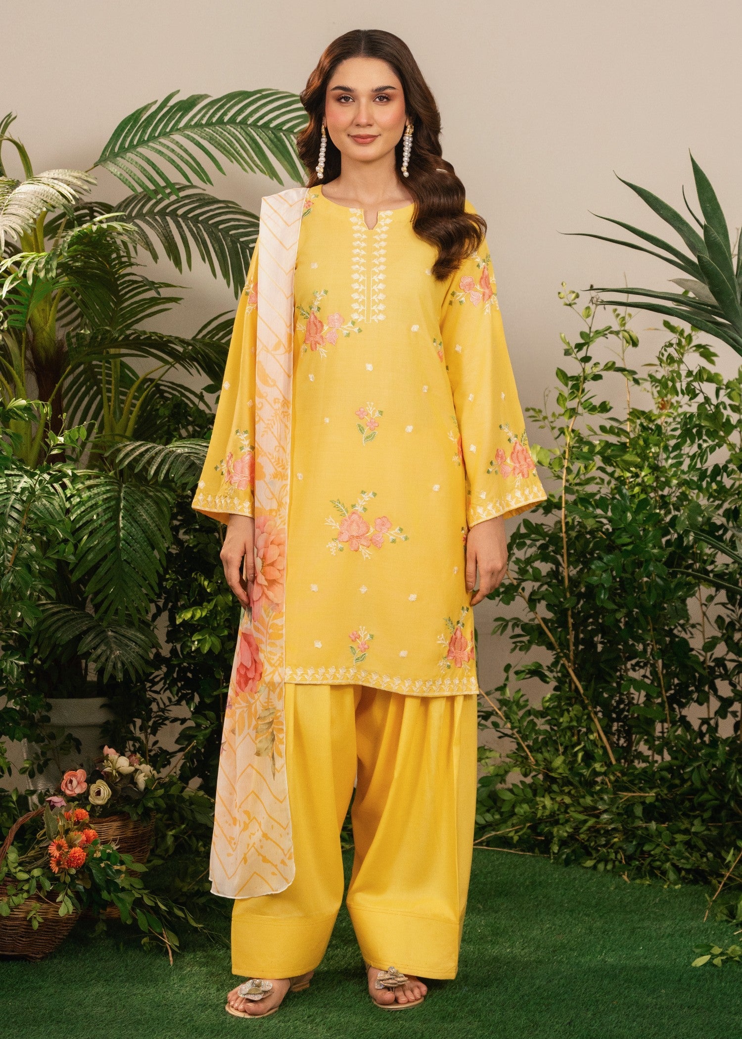 Tehzeeb Libas SUNFLOWER EMBROIDERED 3PC