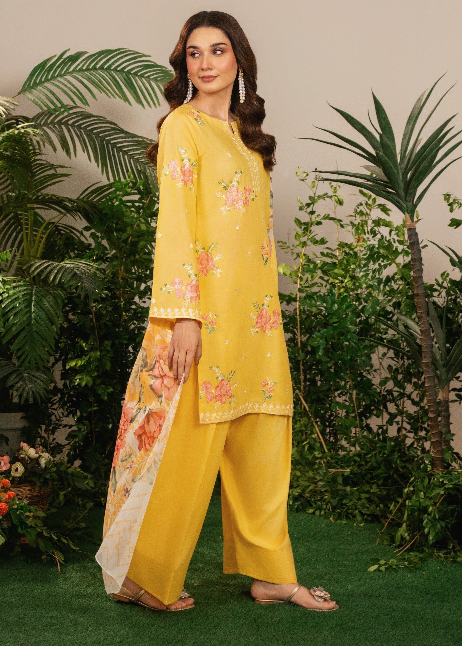 Tehzeeb Libas SUNFLOWER EMBROIDERED 3PC