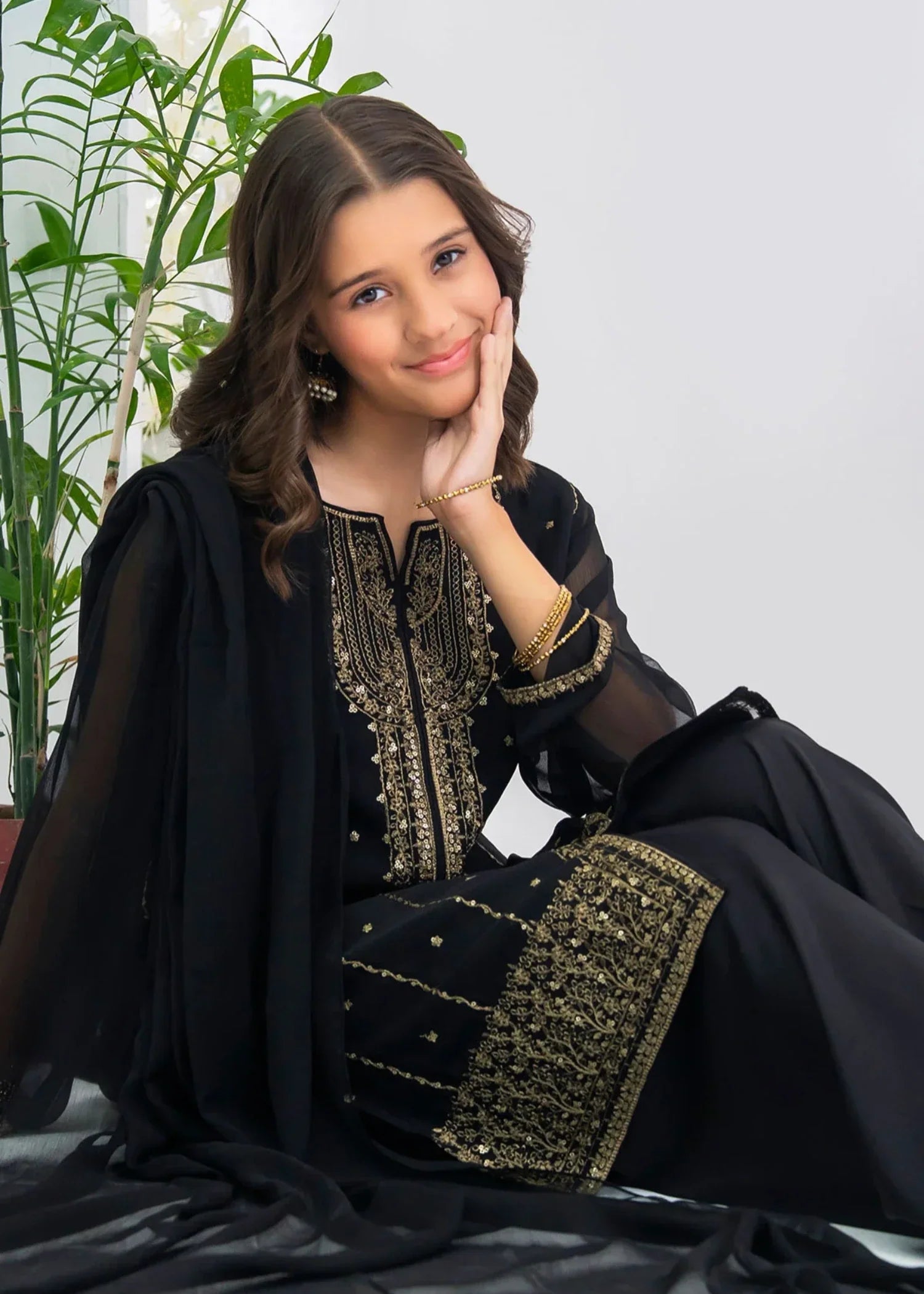 CHIFFON-EMBROIDERED-3-69 - Pc Suit Em