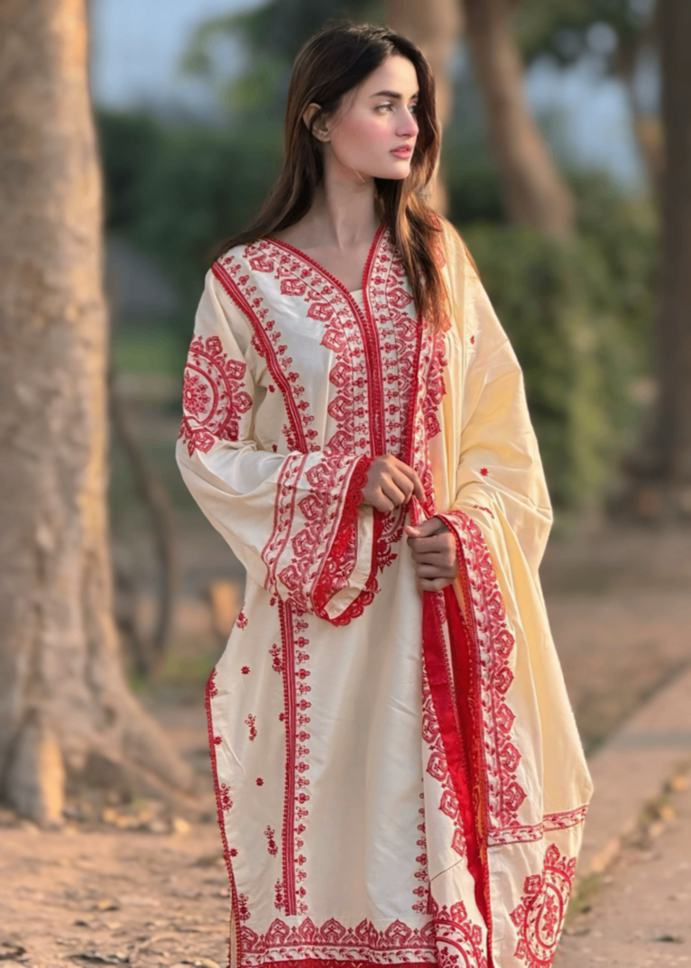 Tehzeeb Libas DHAGA EMBROIDERED 3PC