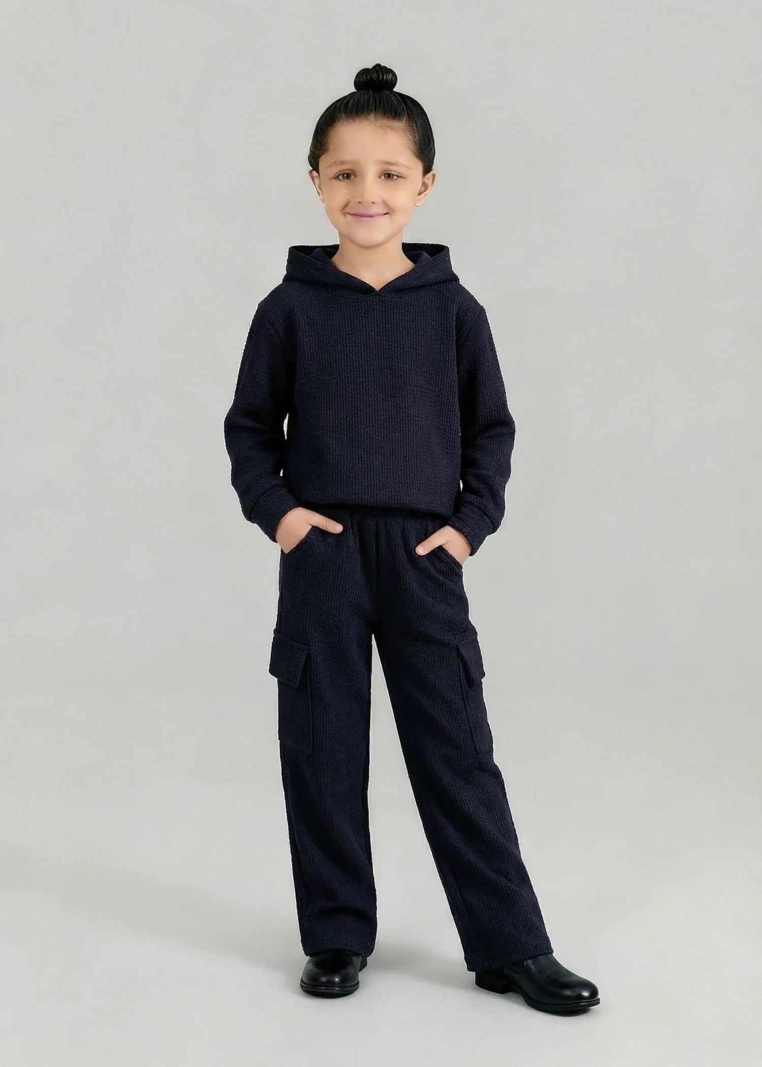 KIDS-BLACK-HOODED-THERMAL-TRACKSUIT-SET-HOODIE-PANTS